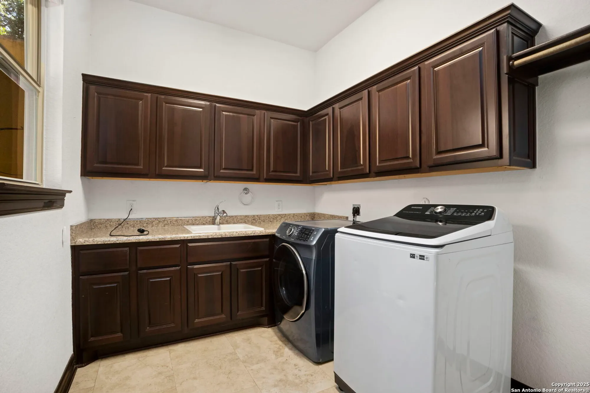 Property Slideshow image 25 of 74 | 22426 viajes, San Antonio, TX, 78261
