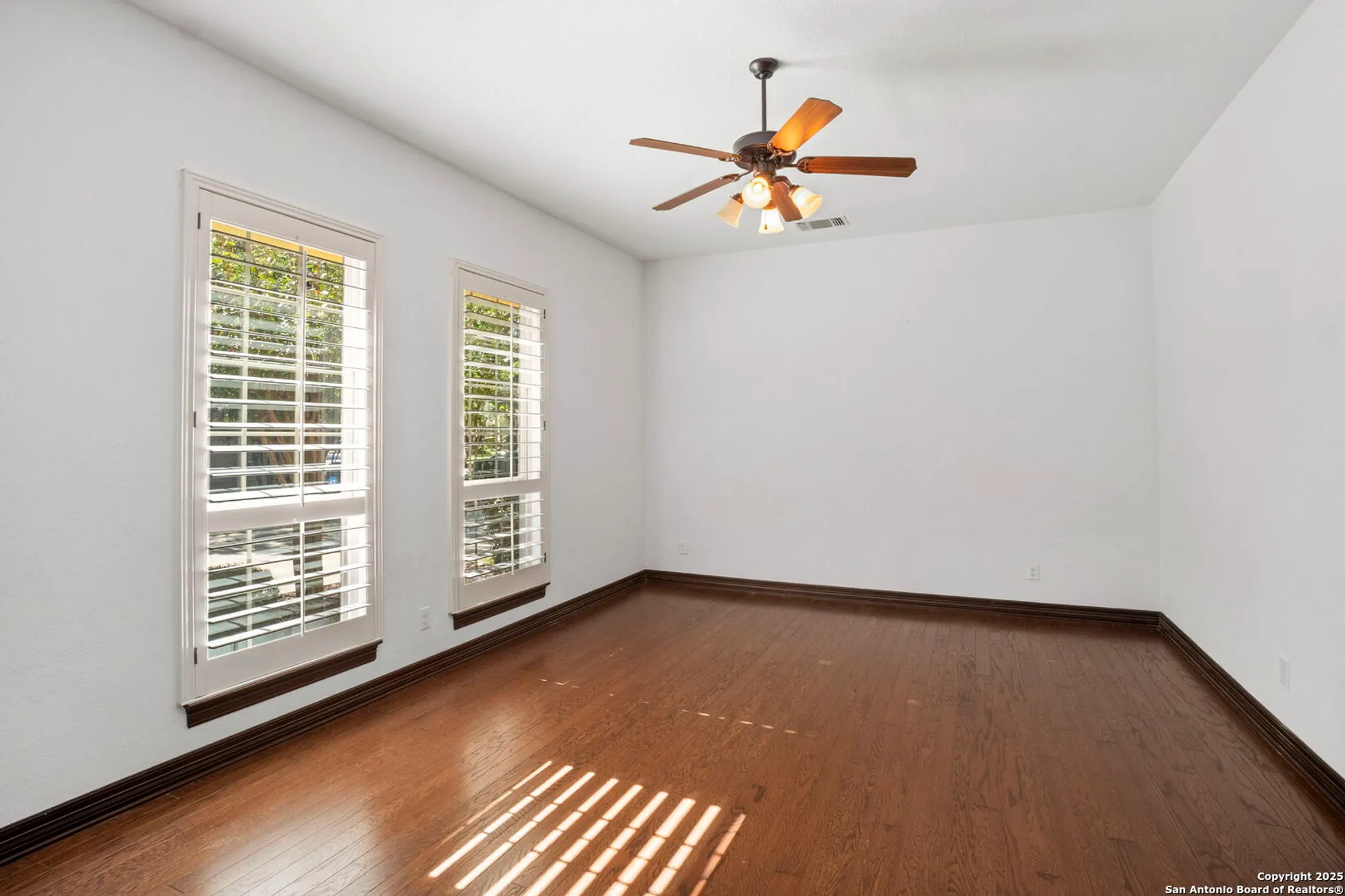 Property Slideshow image 40 of 74 | 22426 viajes, San Antonio, TX, 78261