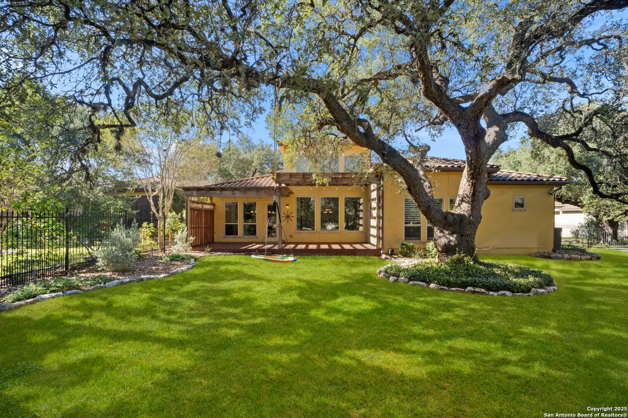 Property Slideshow image 50 of 74 | 22426 viajes, San Antonio, TX, 78261