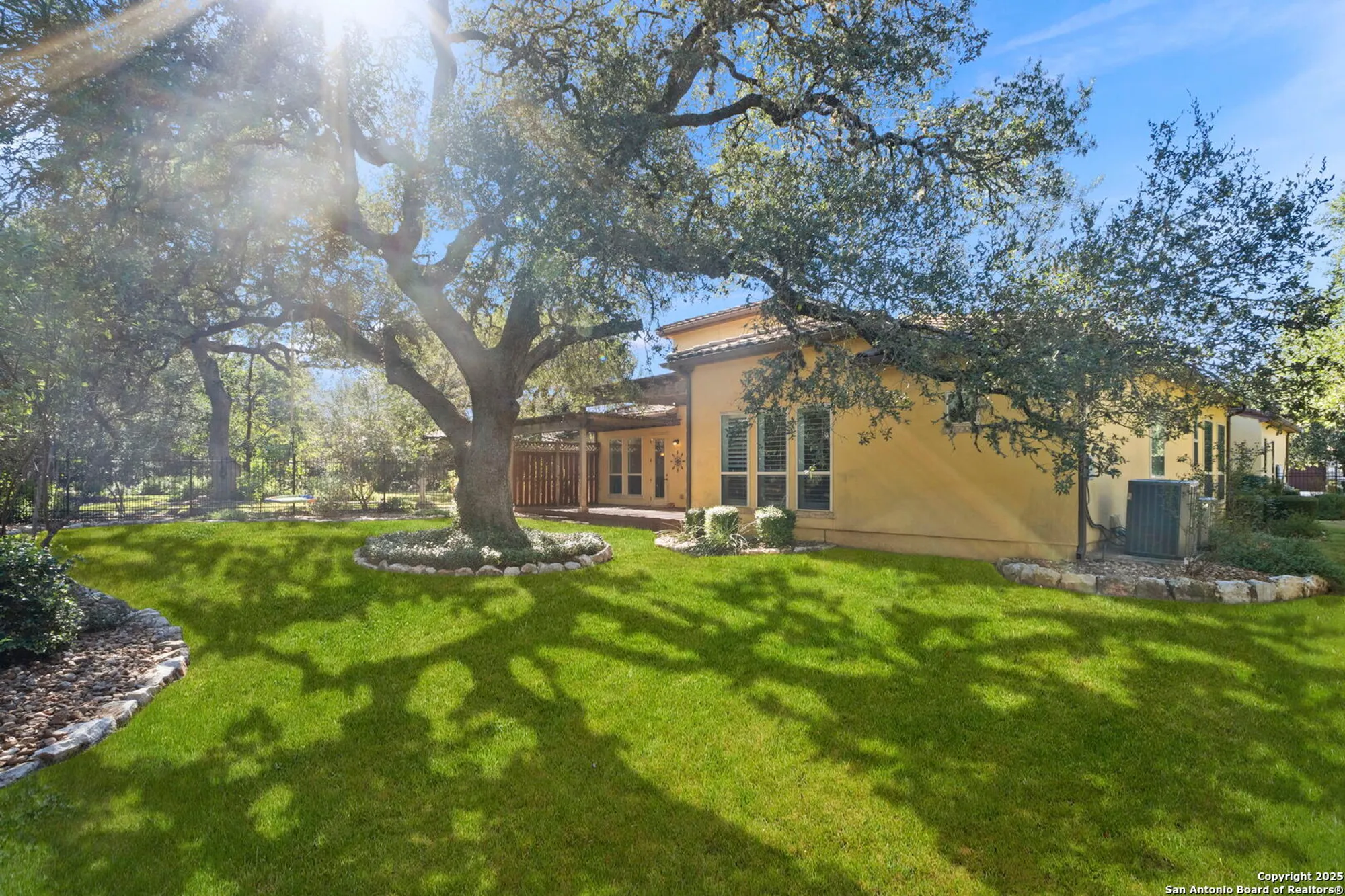 Property Slideshow image 52 of 74 | 22426 viajes, San Antonio, TX, 78261