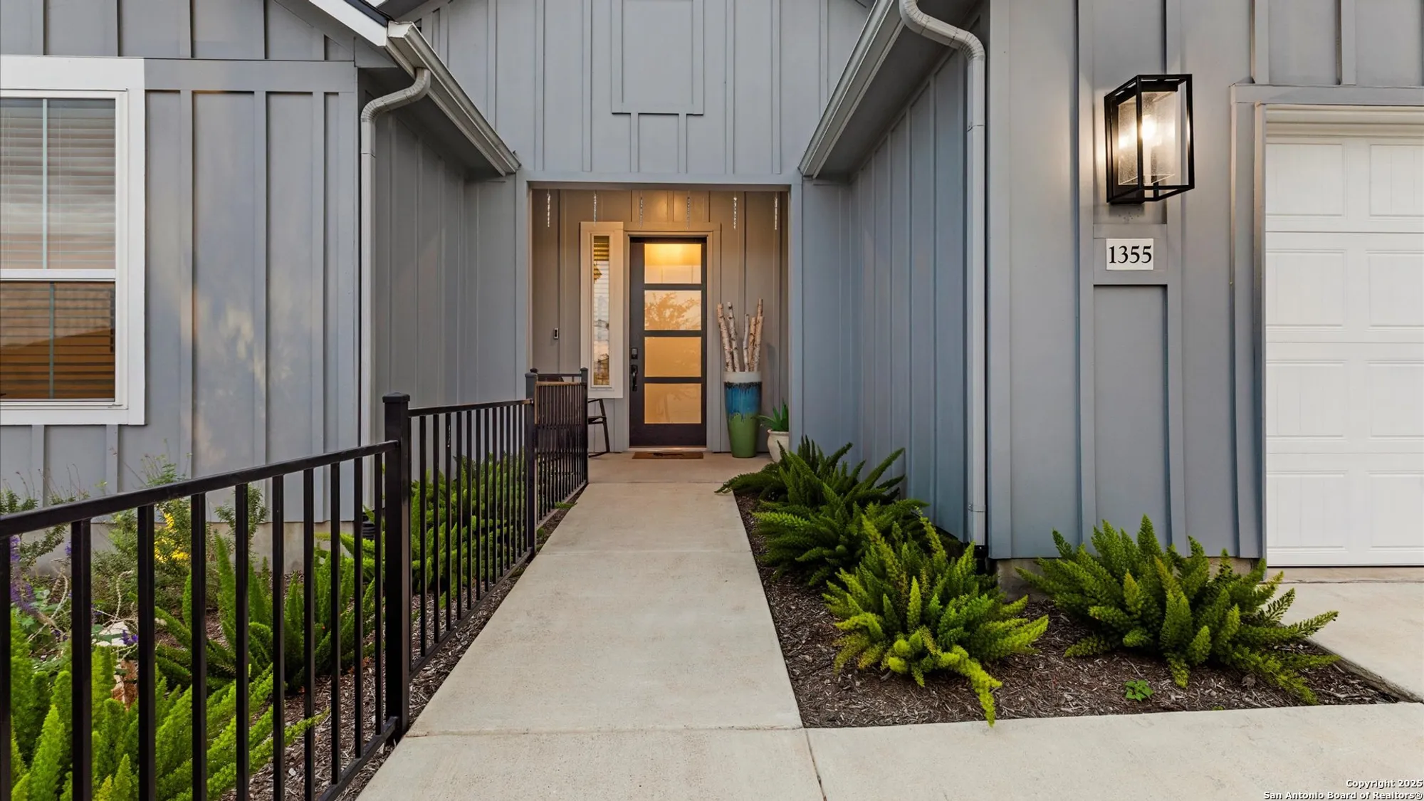 Property Slideshow image 6 of 31 | 1355 dancing oak ln, San Marcos, TX, 78666