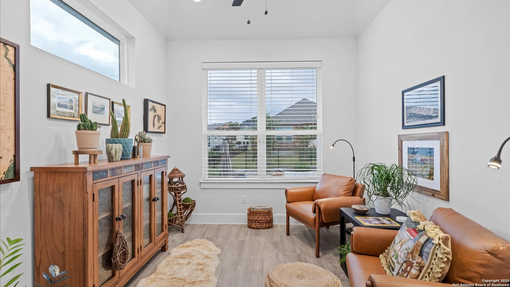 Property Slideshow image 15 of 31 | 1355 dancing oak ln, San Marcos, TX, 78666