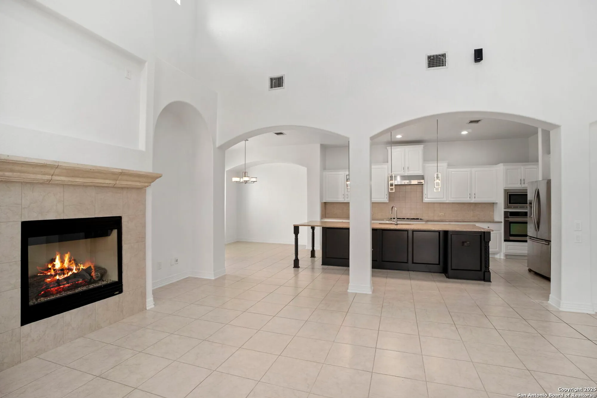 Property Slideshow image 8 of 39 | 22450 viajes, San Antonio, TX, 78261