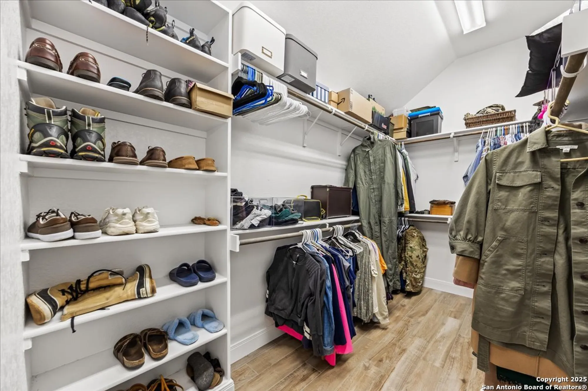 Property Slideshow image 22 of 42 | 2238 hoja ave, New Braunfels, TX, 78132