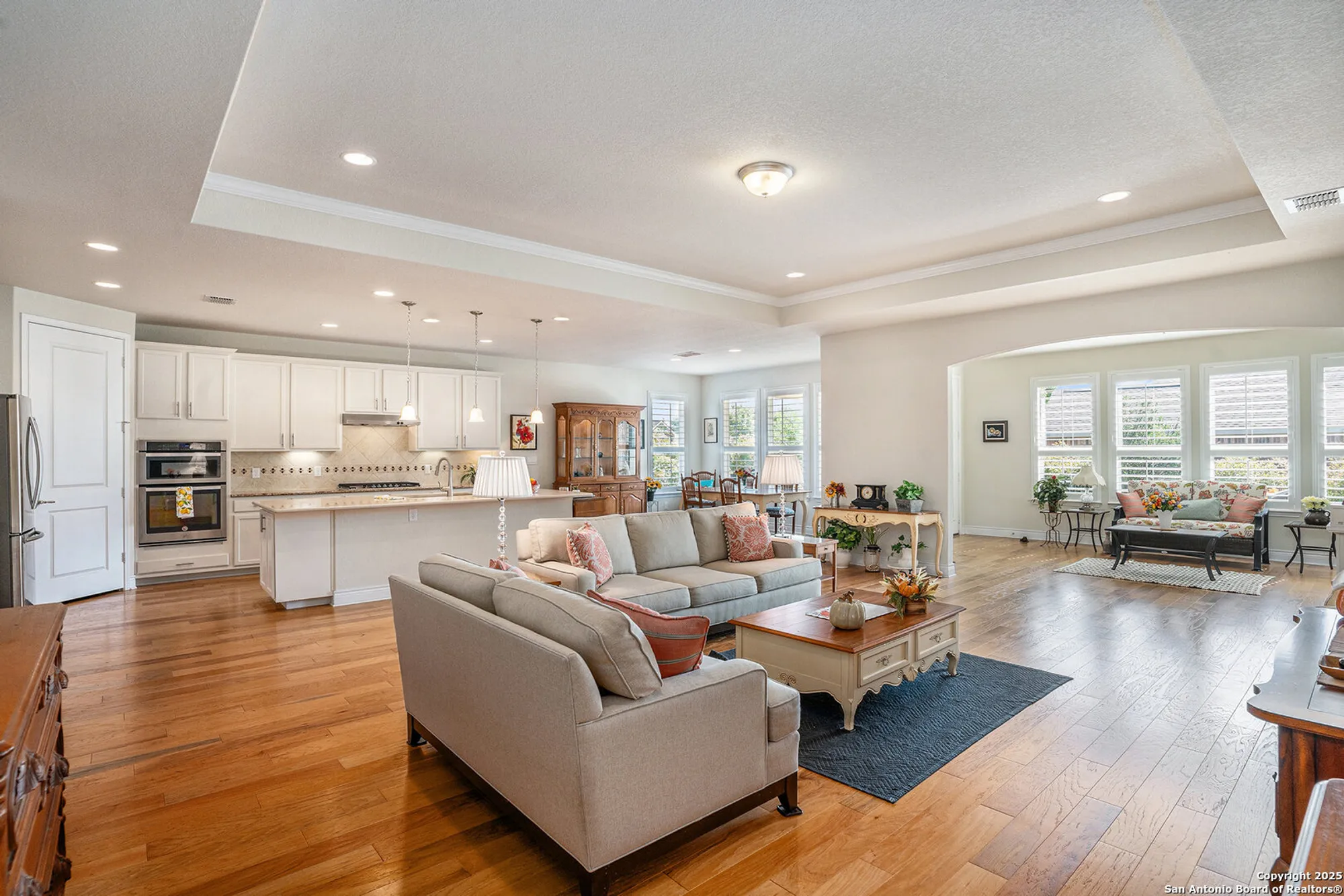 Property Slideshow image 9 of 34 | 4014 hillglen way, San Antonio, TX, 78253