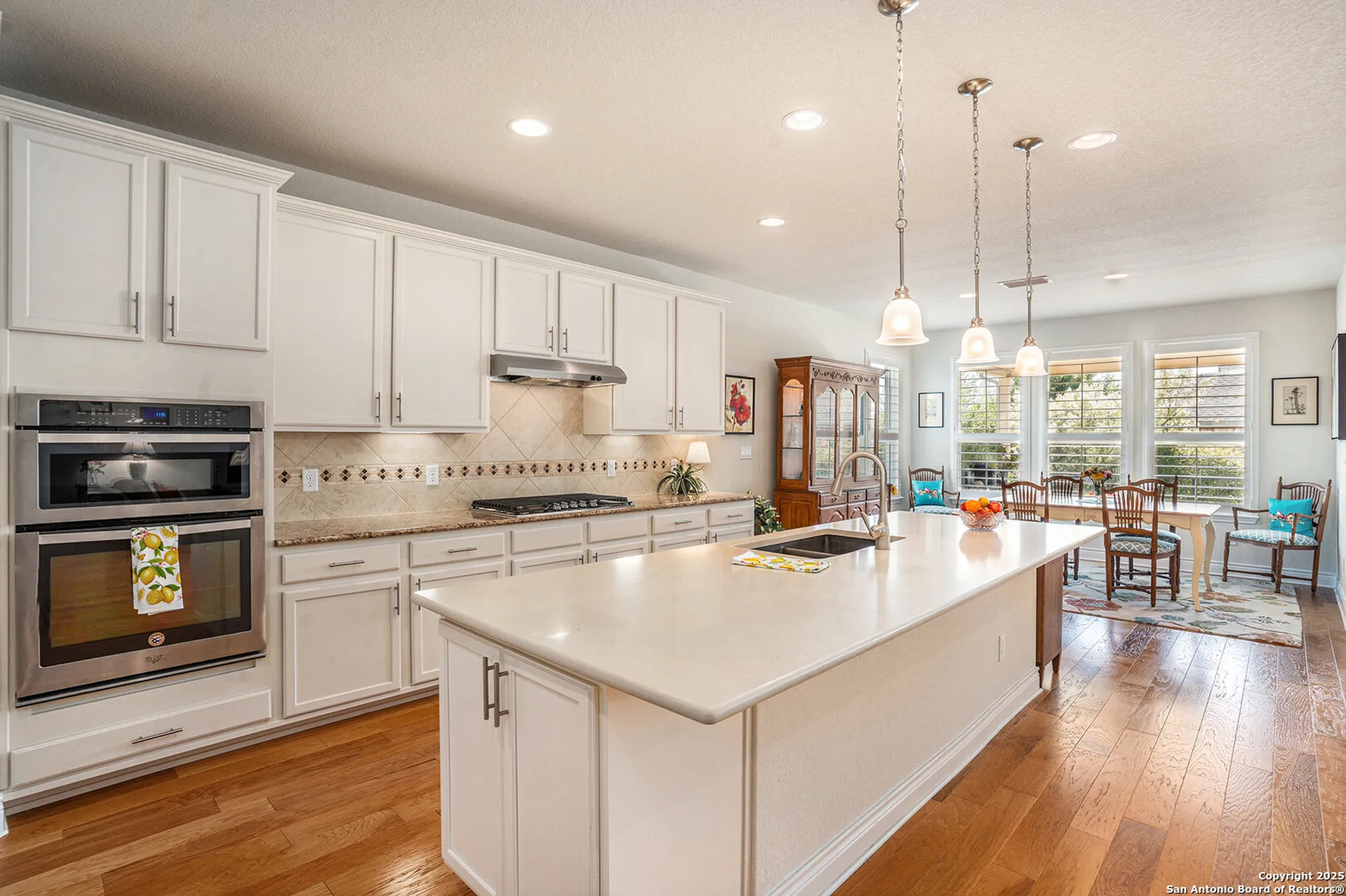 Property Slideshow image 14 of 34 | 4014 hillglen way, San Antonio, TX, 78253