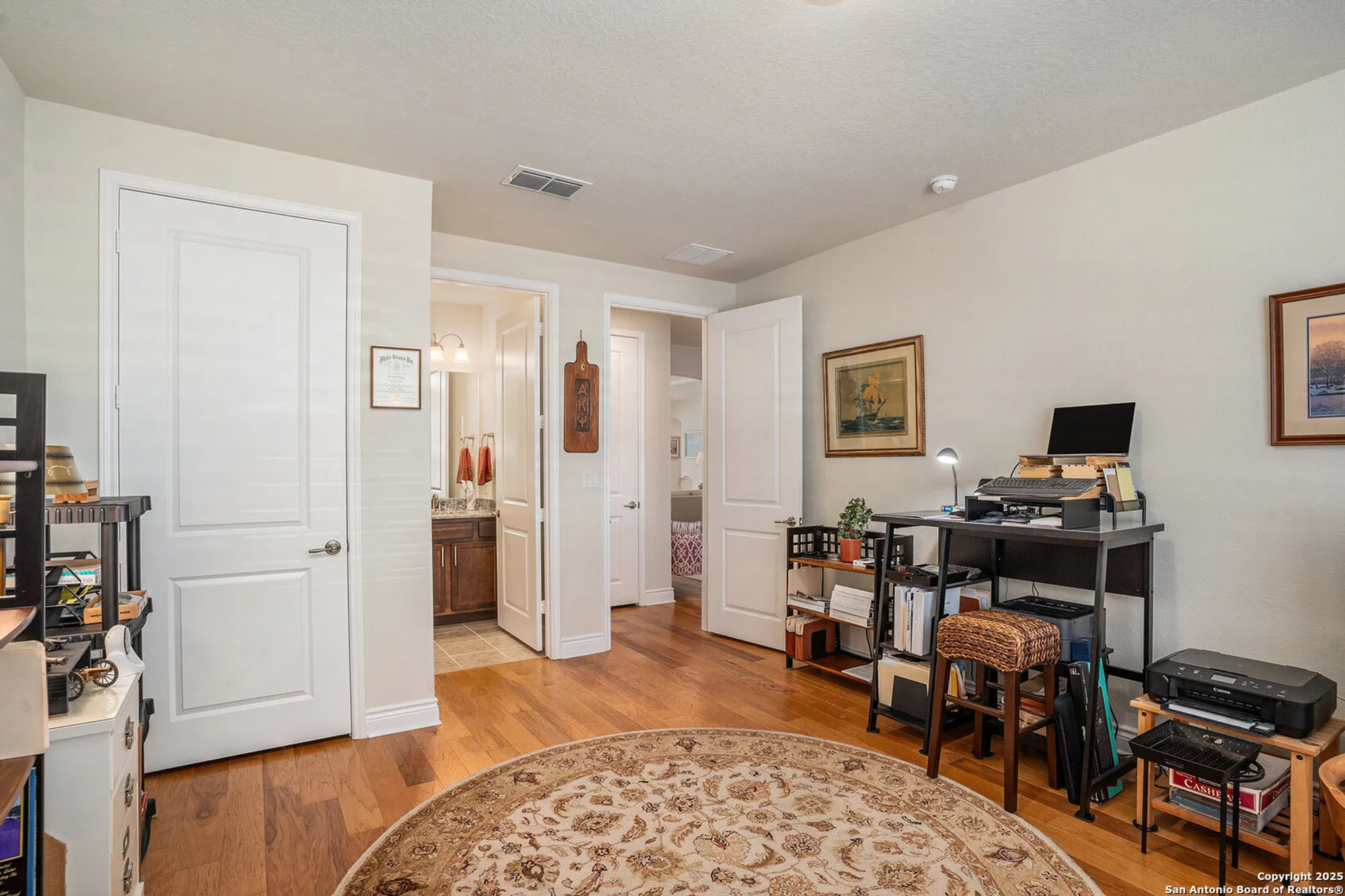 Property Slideshow image 20 of 34 | 4014 hillglen way, San Antonio, TX, 78253