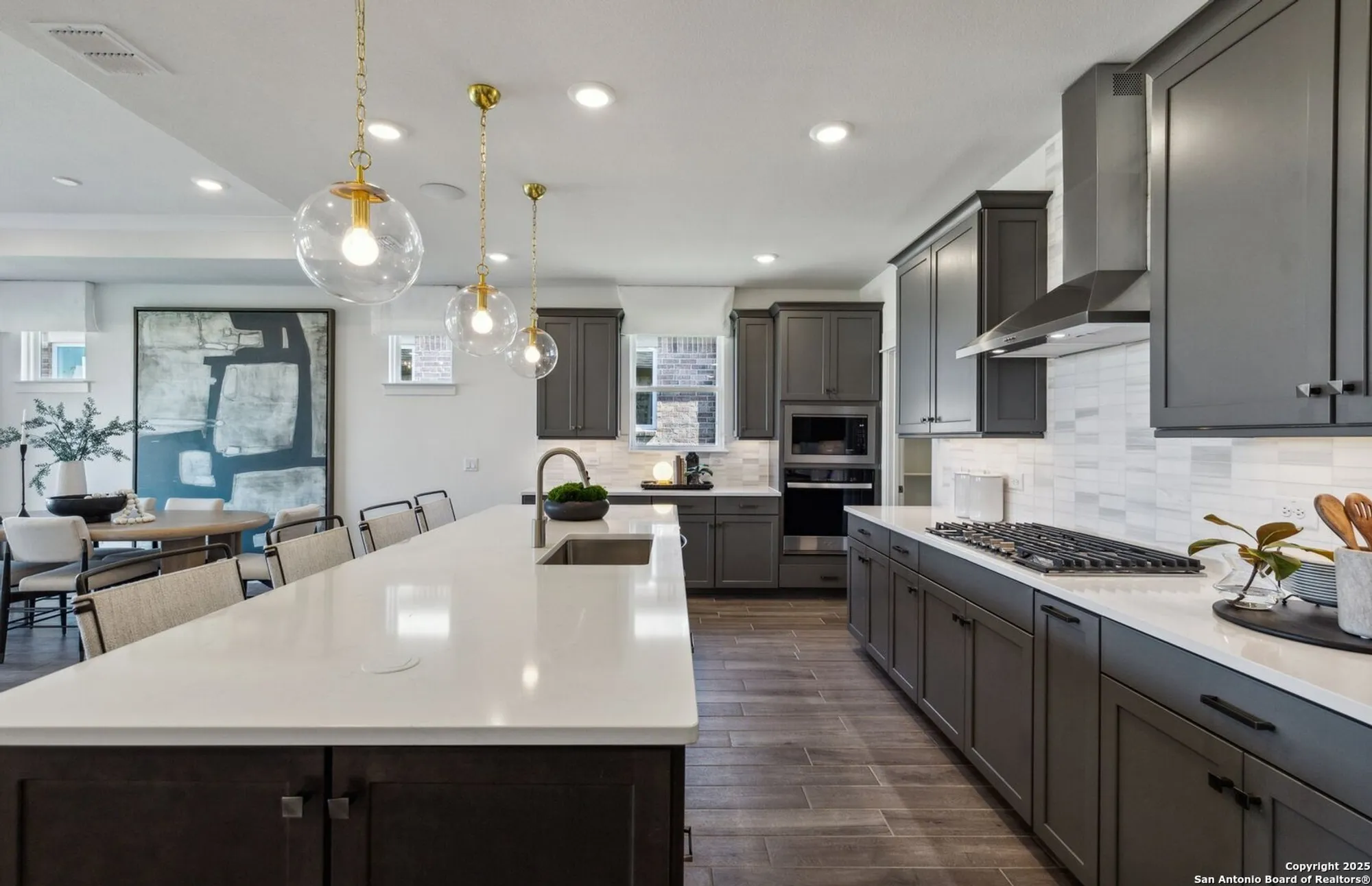 Property Slideshow image 9 of 16 | 625 dayflower ln, New Braunfels, TX, 78132