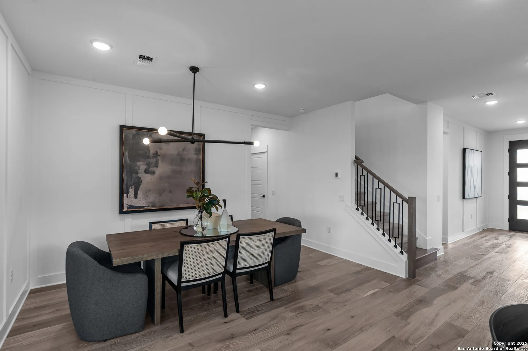 Property Slideshow image 11 of 30 | 617 dayflower ln, New Braunfels, TX, 78132