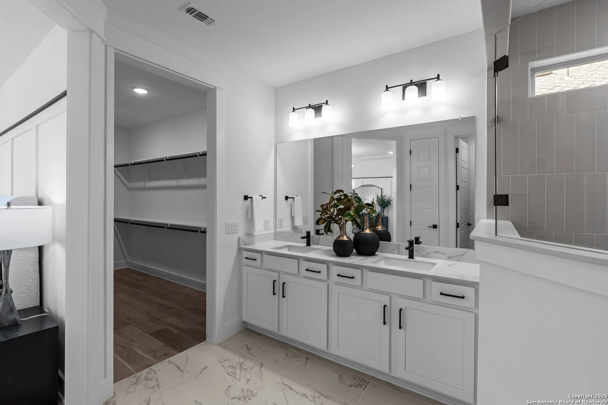 Property Slideshow image 23 of 30 | 617 dayflower ln, New Braunfels, TX, 78132