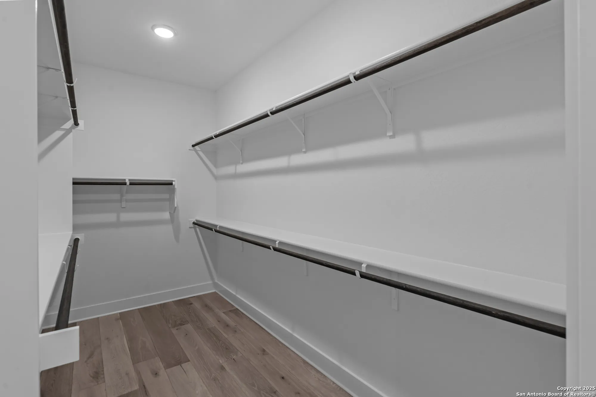 Property Slideshow image 24 of 30 | 617 dayflower ln, New Braunfels, TX, 78132