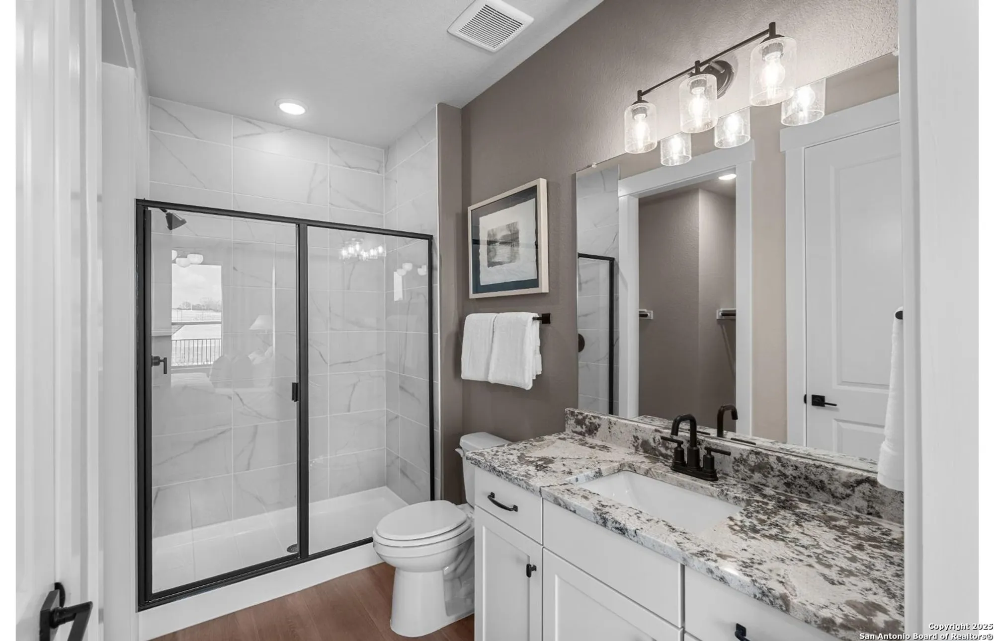 Property Slideshow image 7 of 31 | 613 dayflower ln, New Braunfels, TX, 78132