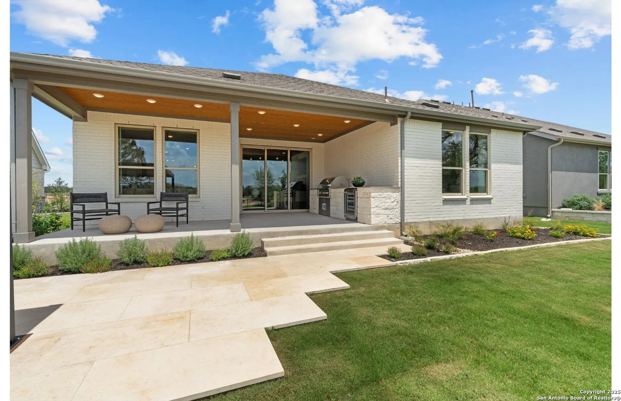 Property Slideshow image 11 of 31 | 613 dayflower ln, New Braunfels, TX, 78132