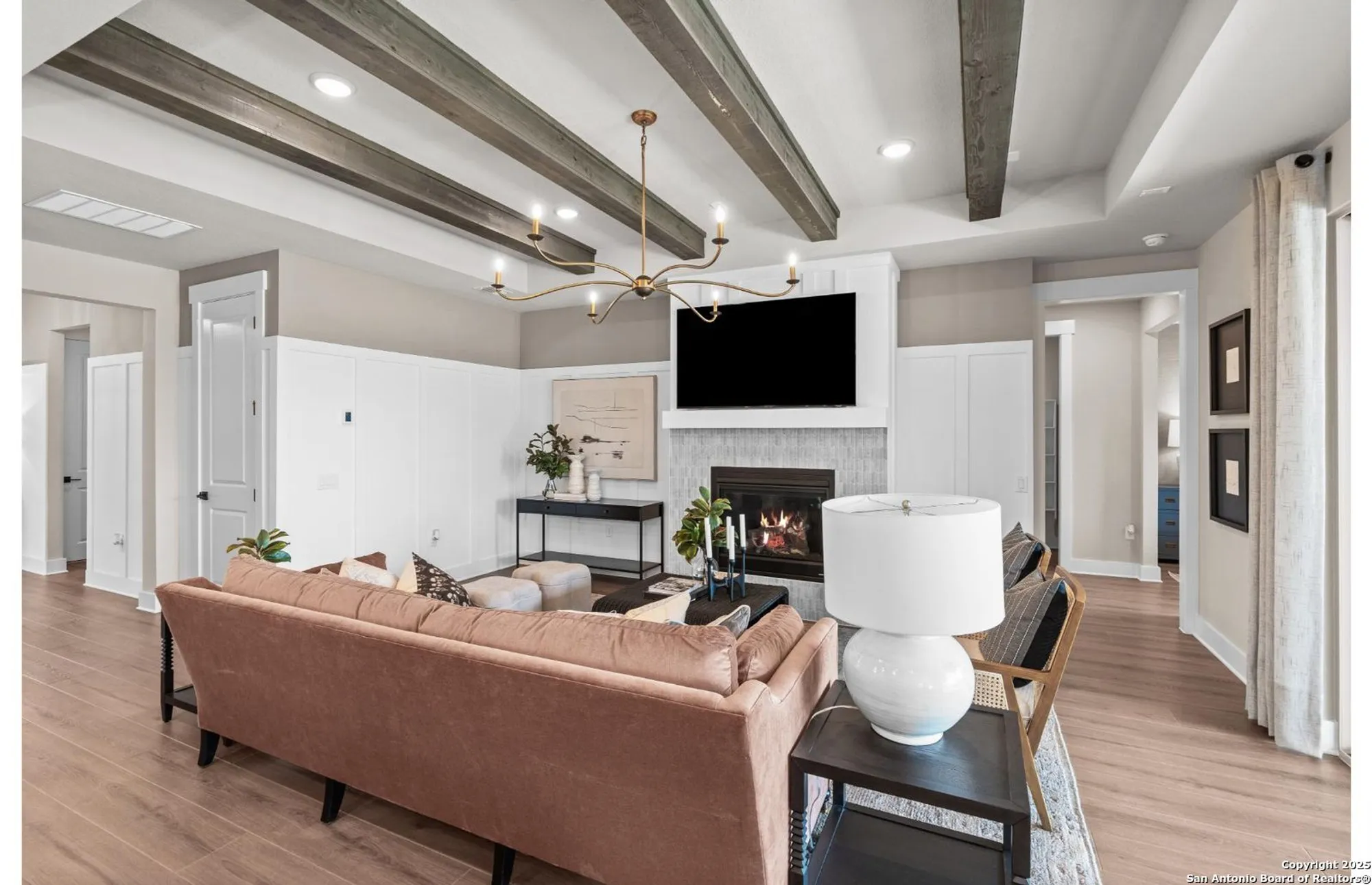 Property Slideshow image 22 of 31 | 613 dayflower ln, New Braunfels, TX, 78132