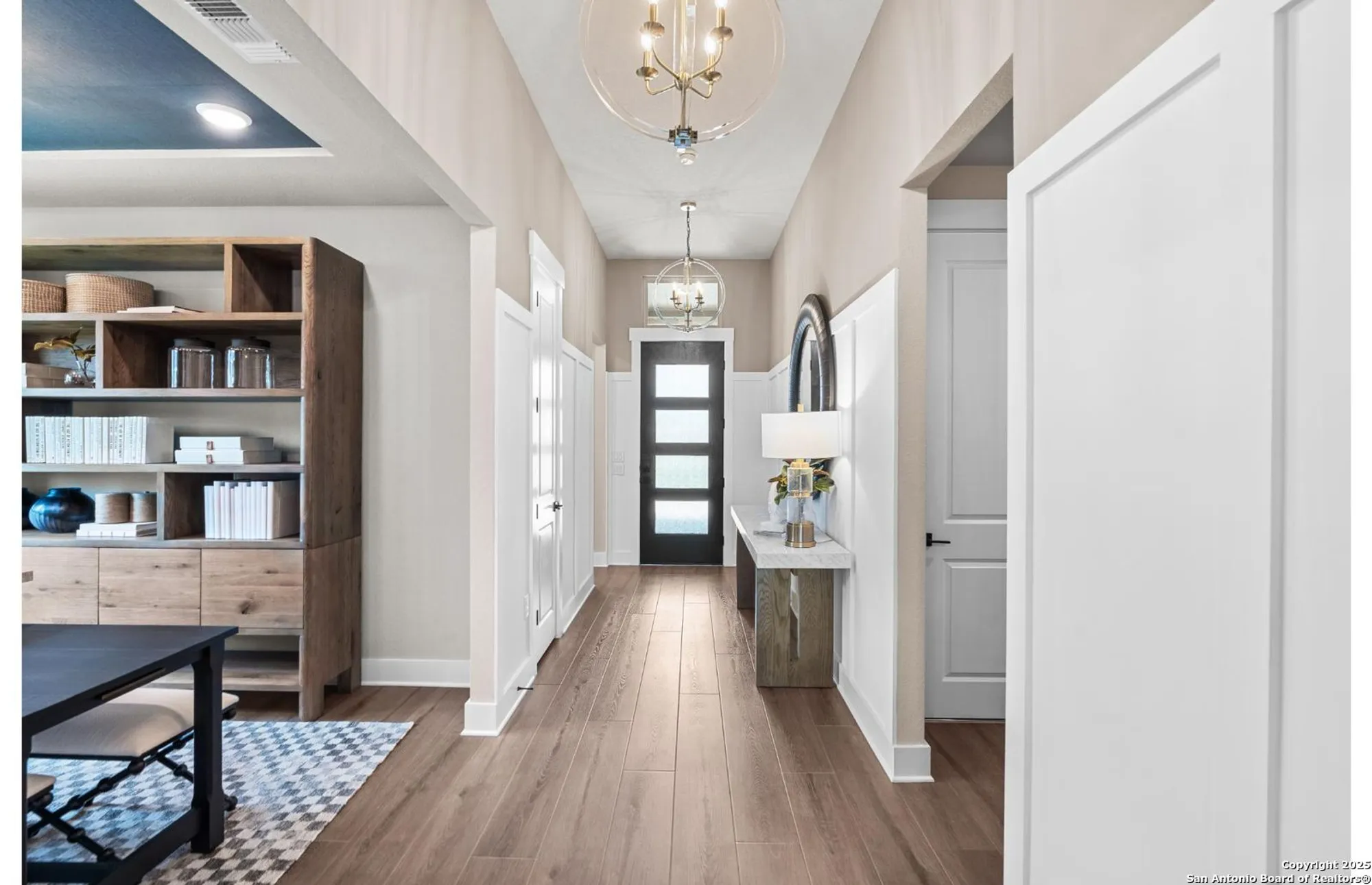 Property Slideshow image 24 of 31 | 613 dayflower ln, New Braunfels, TX, 78132