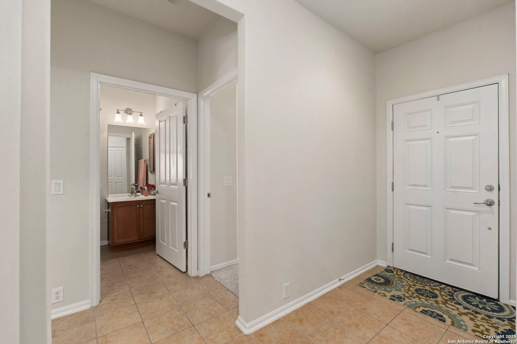 Property Slideshow image 6 of 45 | 12614 cascade hls, San Antonio, TX, 78253