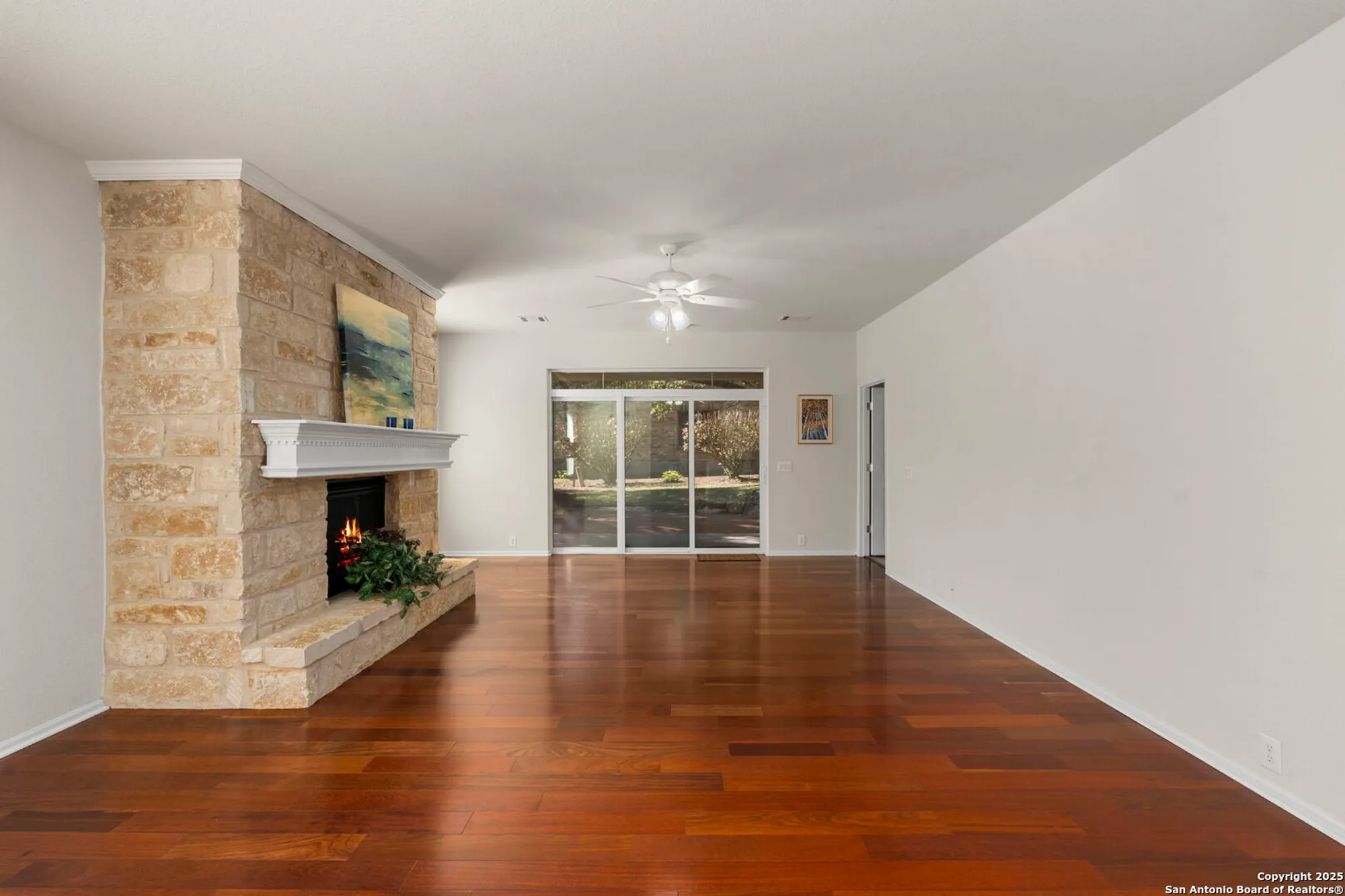 Property Slideshow image 10 of 45 | 12614 cascade hls, San Antonio, TX, 78253