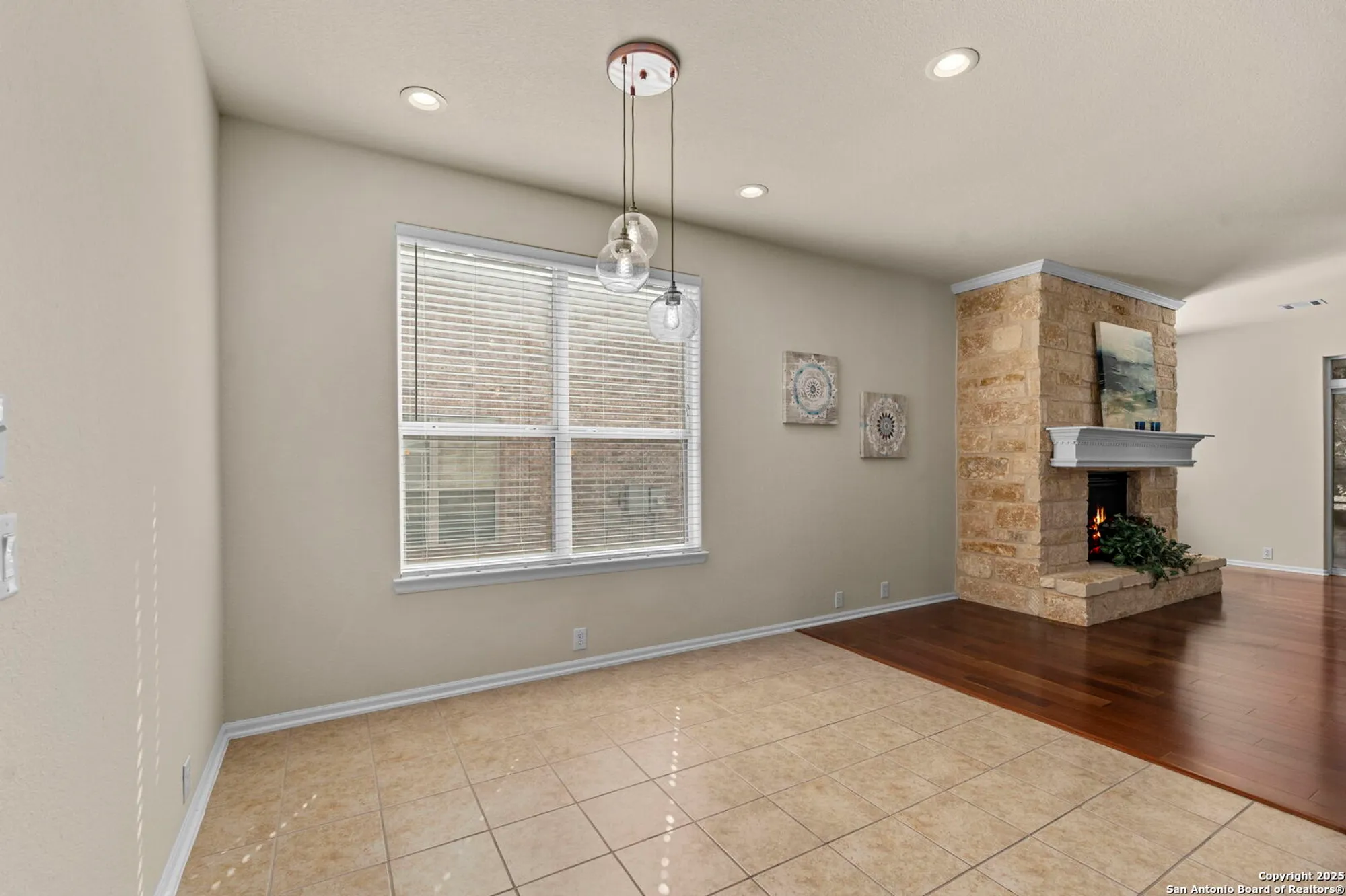Property Slideshow image 12 of 45 | 12614 cascade hls, San Antonio, TX, 78253