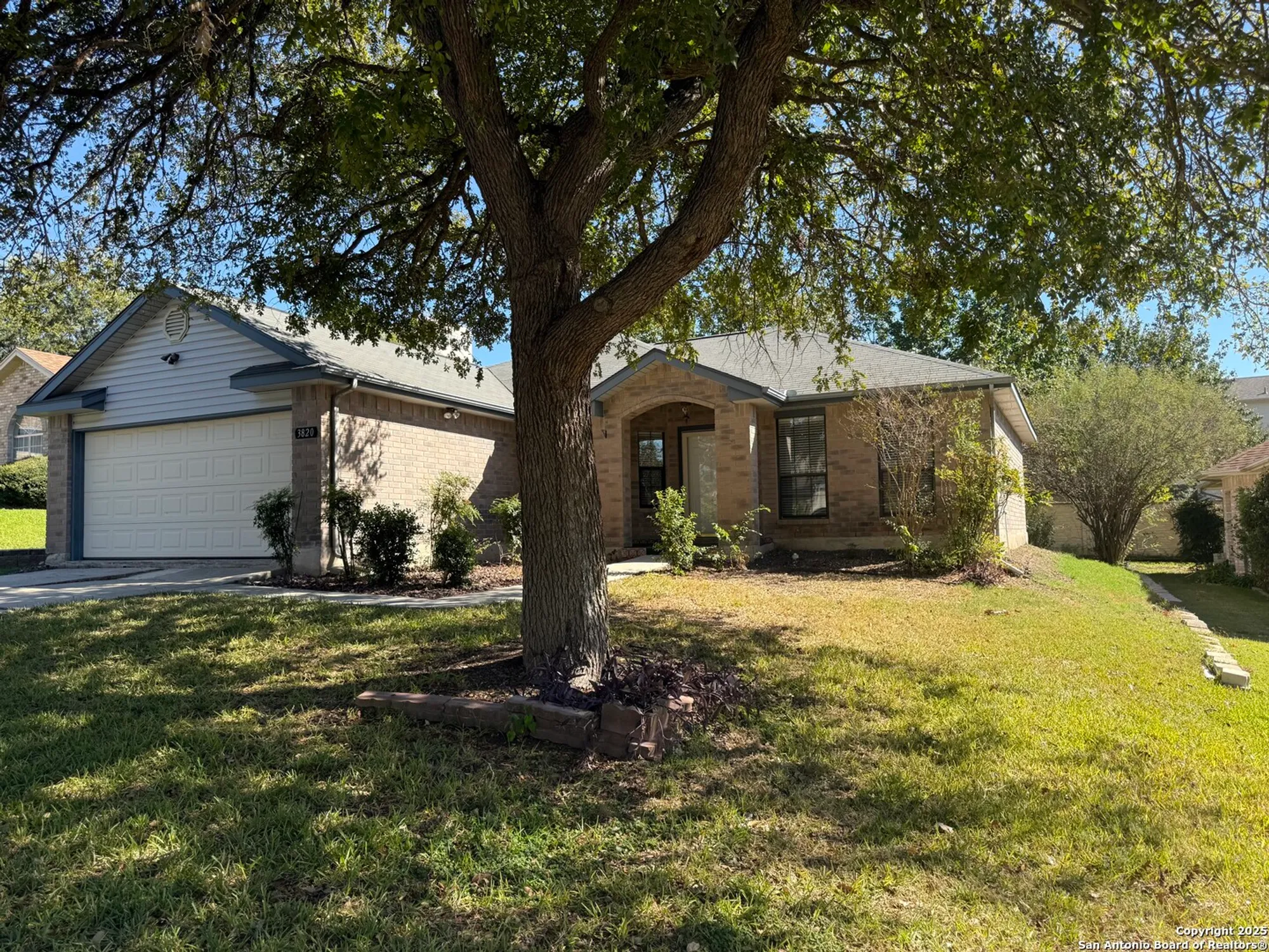 Property Slideshow image 1 of 15 | 3820 pheasant, Schertz, TX, 78108