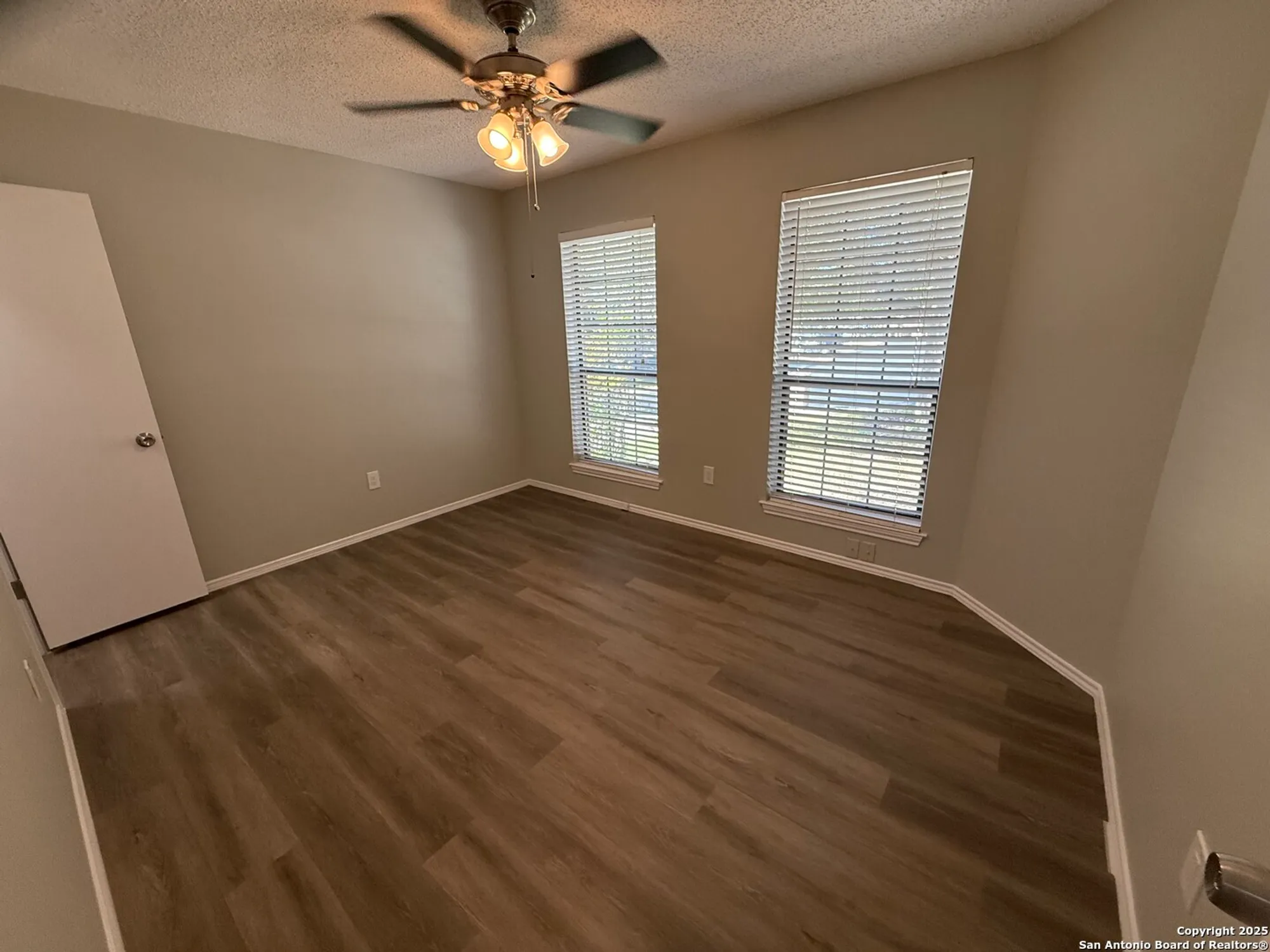 Property Slideshow image 12 of 15 | 3820 pheasant, Schertz, TX, 78108