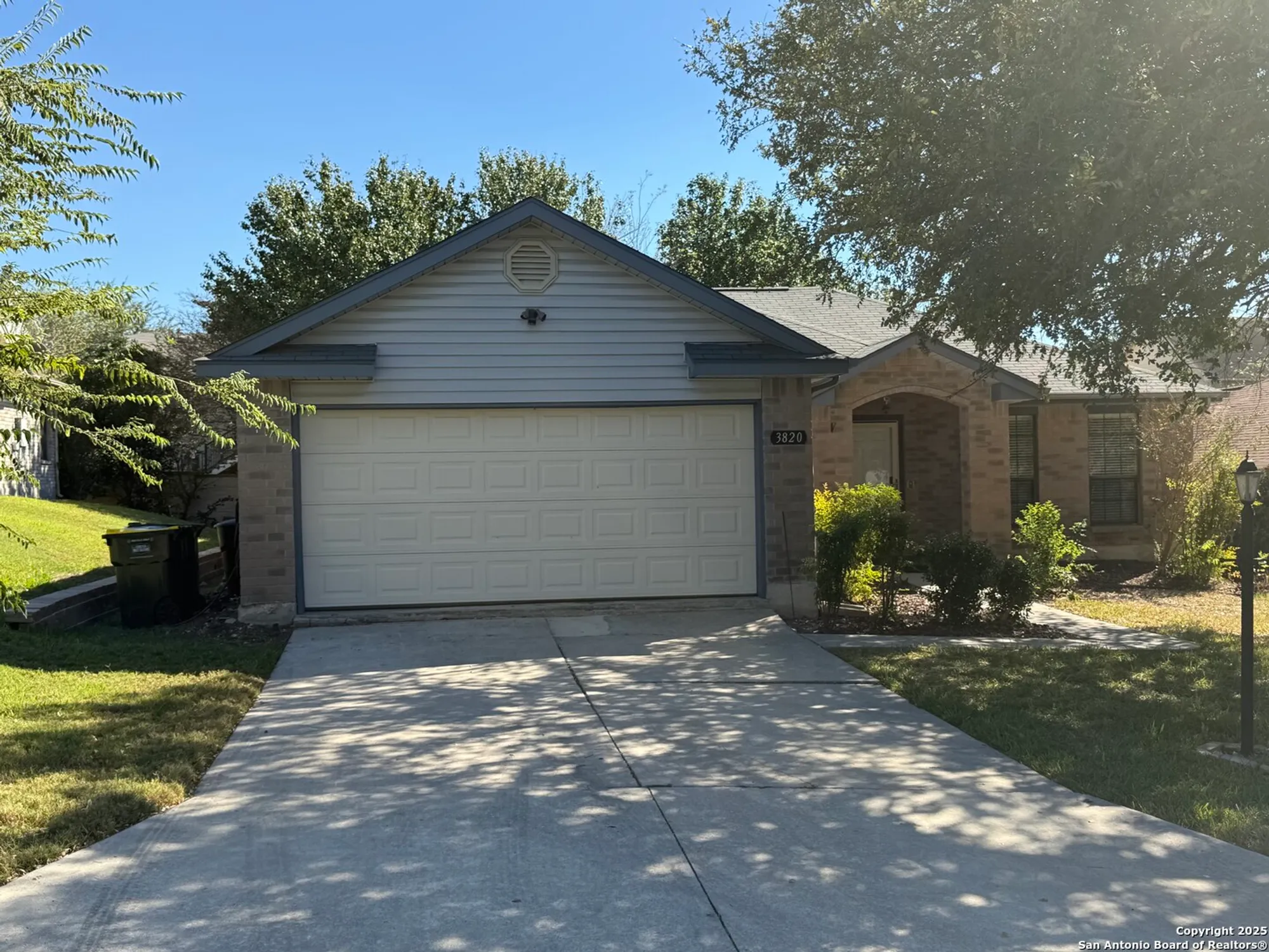 Property Slideshow image 2 of 15 | 3820 pheasant, Schertz, TX, 78108