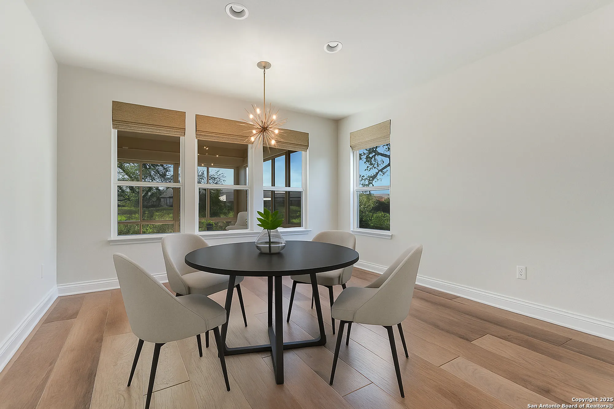 Property Slideshow image 12 of 21 | 13102 gsl dr, San Antonio, TX, 78253