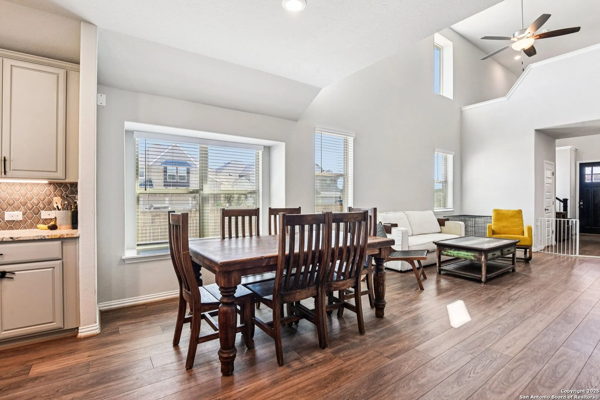 Property Slideshow image 9 of 43 | 2034 egret ave, New Braunfels, TX, 78132