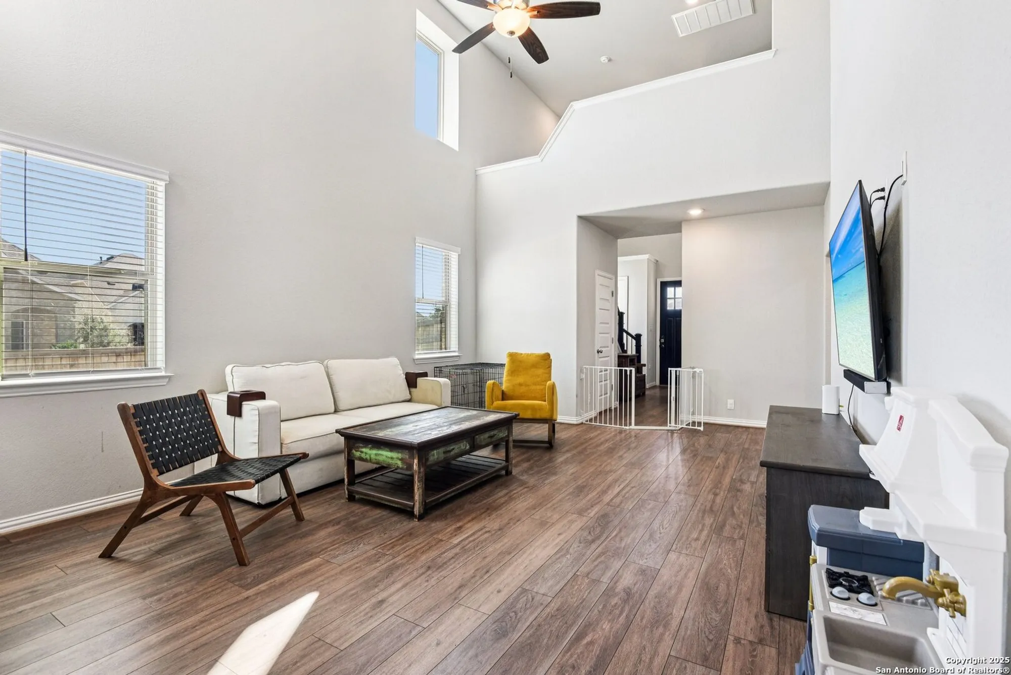 Property Slideshow image 10 of 43 | 2034 egret ave, New Braunfels, TX, 78132