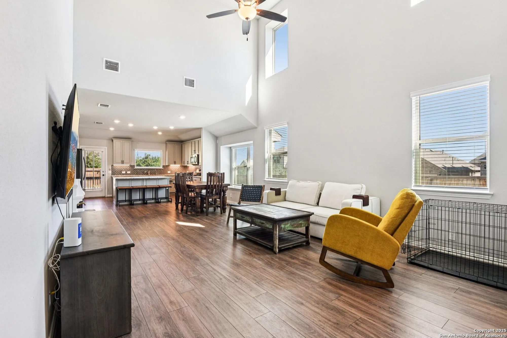 Property Slideshow image 11 of 43 | 2034 egret ave, New Braunfels, TX, 78132