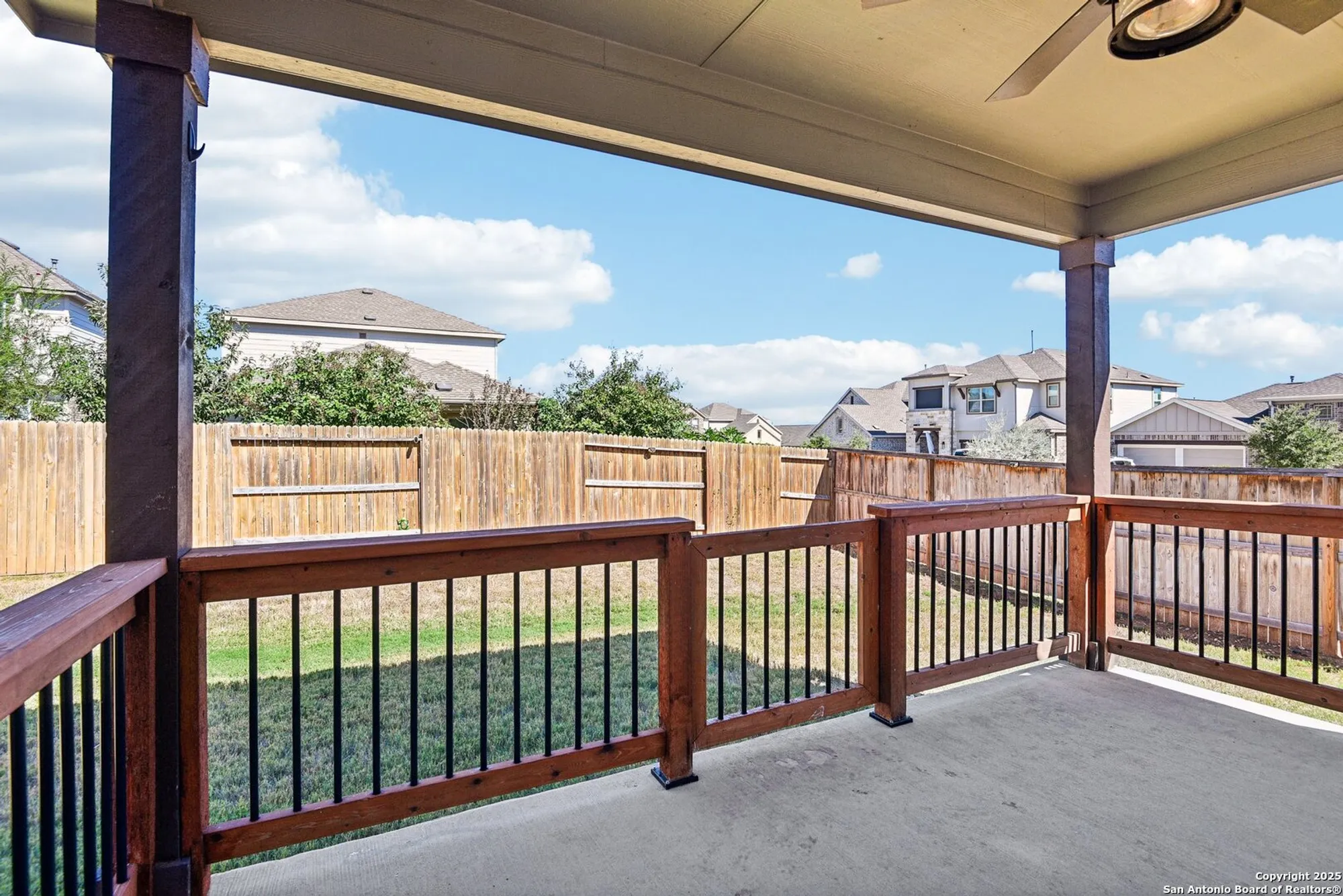 Property Slideshow image 32 of 43 | 2034 egret ave, New Braunfels, TX, 78132