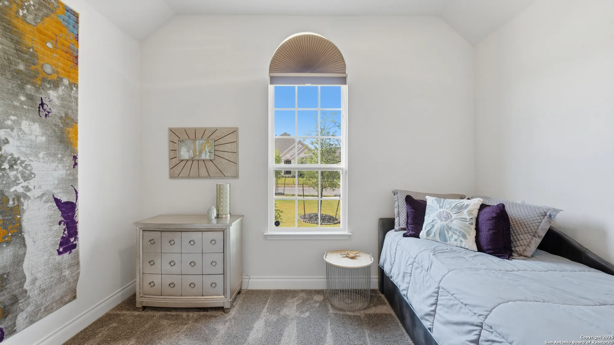 Property Slideshow image 20 of 46 | 820 silverberry dr, New Braunfels, TX, 78132