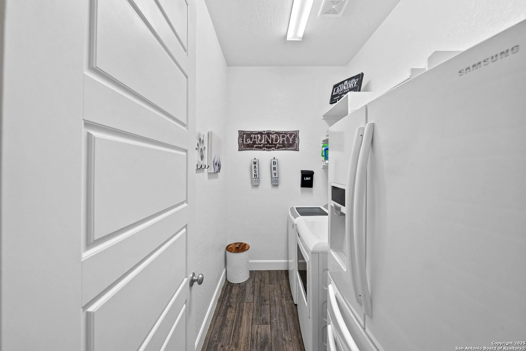 Property Slideshow image 15 of 40 | 2154 wildrye ln, New Braunfels, TX, 78132