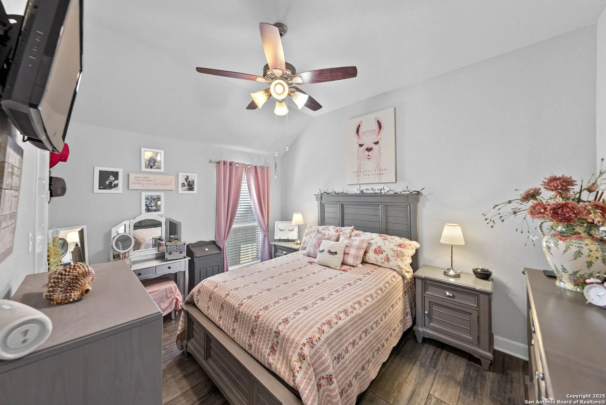 Property Slideshow image 18 of 40 | 2154 wildrye ln, New Braunfels, TX, 78132