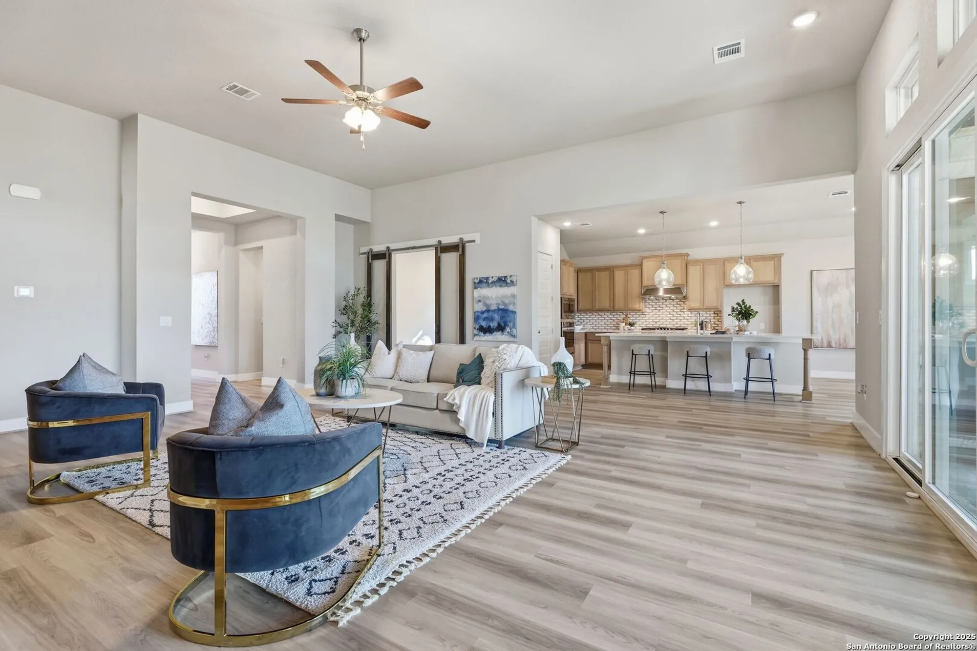 Property Slideshow image 10 of 44 | 641 vale ct, New Braunfels, TX, 78132