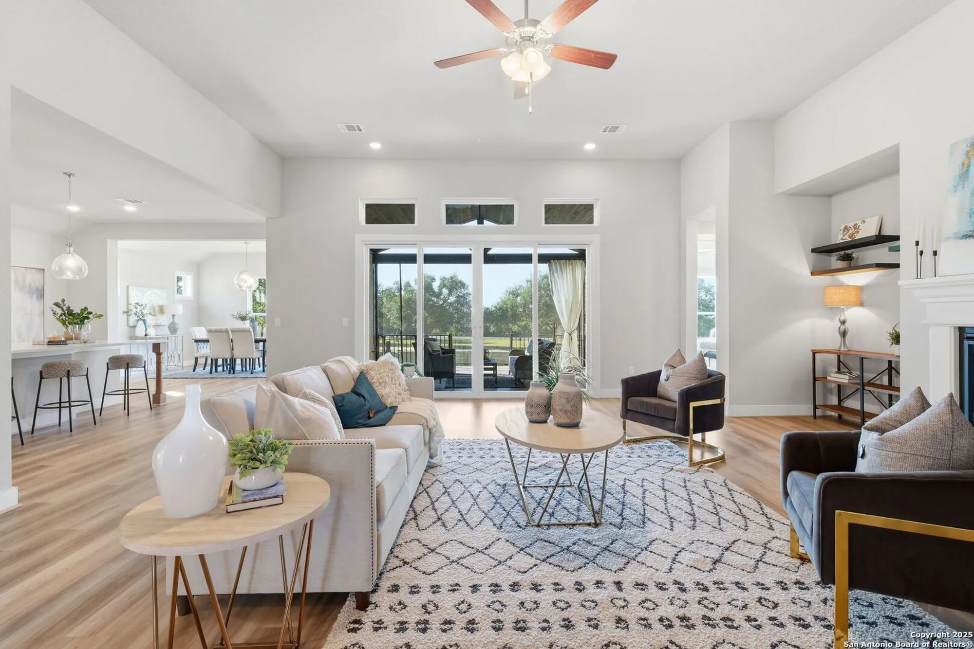 Property Slideshow image 2 of 44 | 641 vale ct, New Braunfels, TX, 78132