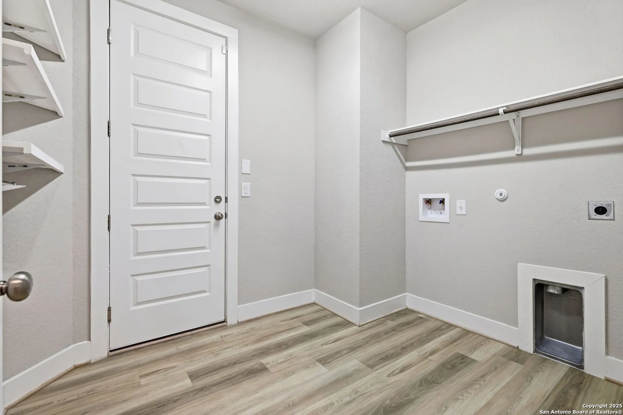 Property Slideshow image 39 of 44 | 641 vale ct, New Braunfels, TX, 78132