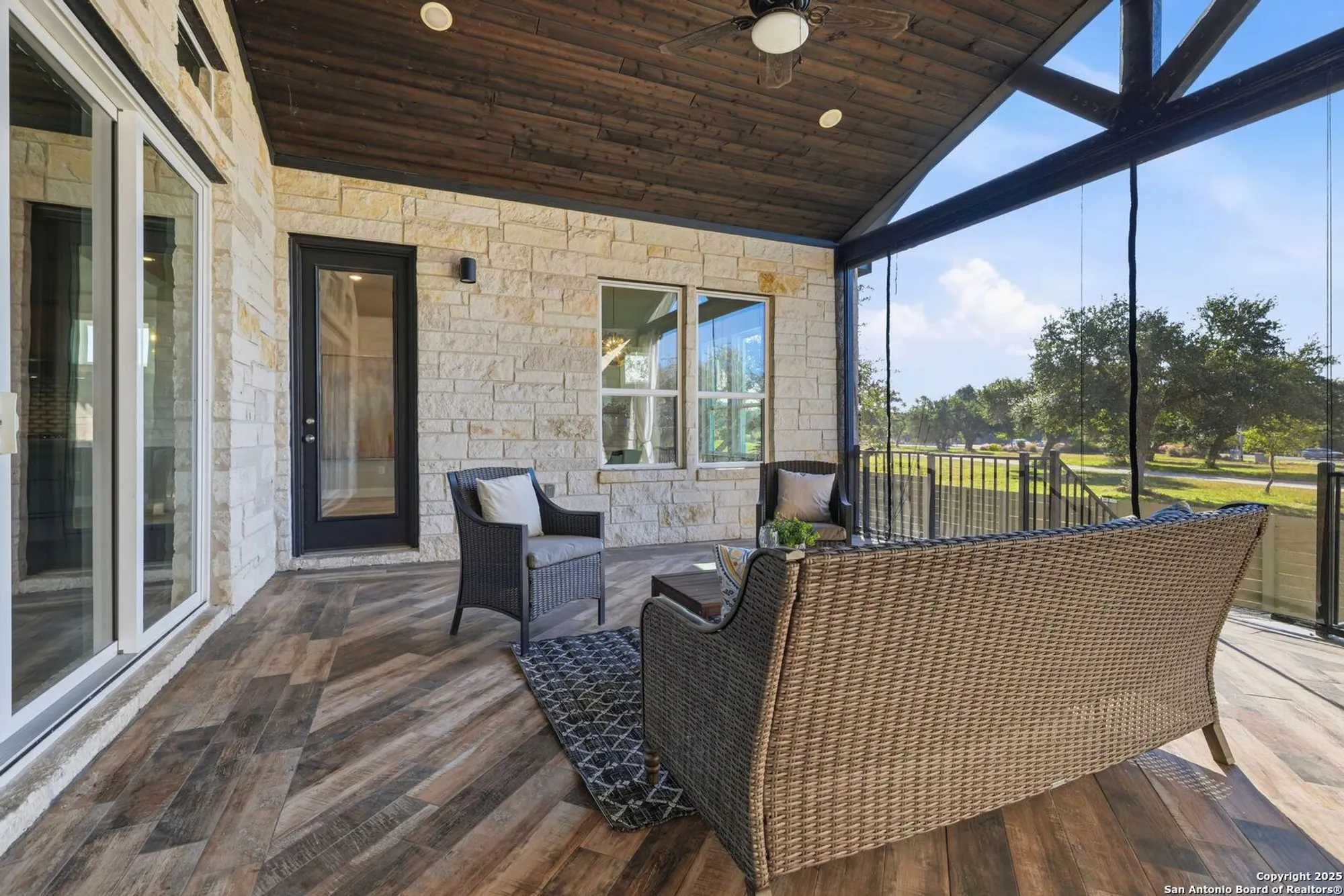 Property Slideshow image 21 of 44 | 641 vale ct, New Braunfels, TX, 78132