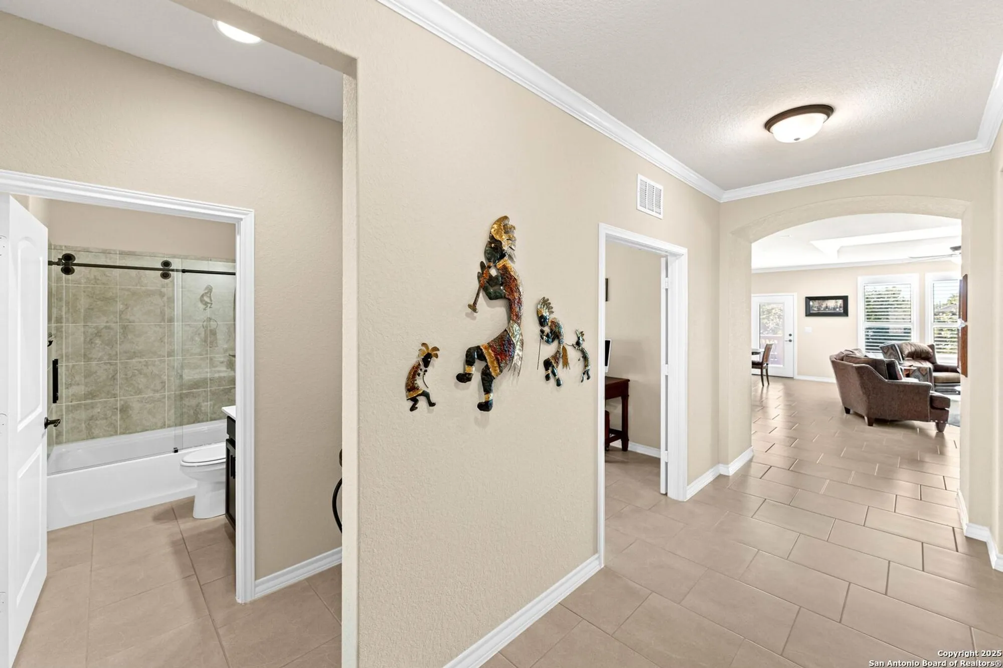 Property Slideshow image 10 of 34 | 13218 triple x dr, San Antonio, TX, 78253