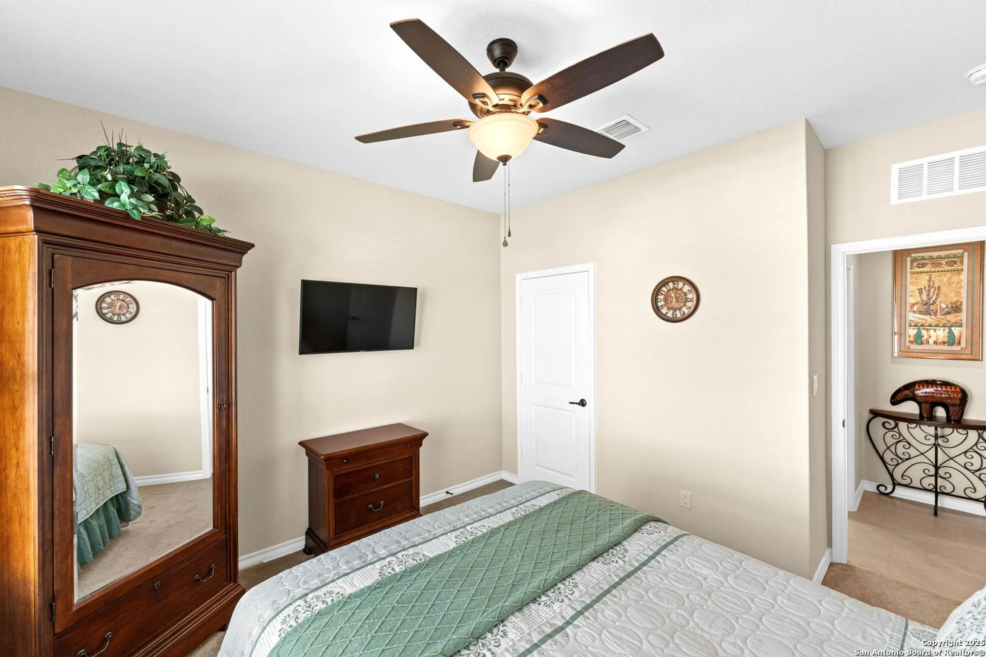 Property Slideshow image 23 of 34 | 13218 triple x dr, San Antonio, TX, 78253