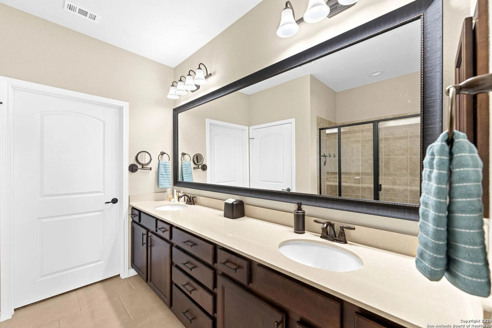 Property Slideshow image 25 of 34 | 13218 triple x dr, San Antonio, TX, 78253