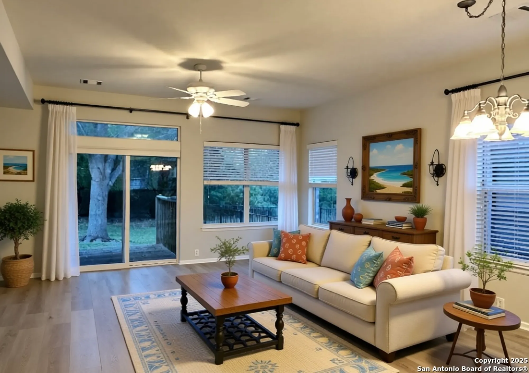 Property Slideshow image 6 of 14 | 12731 cascade hls, San Antonio, TX, 78253