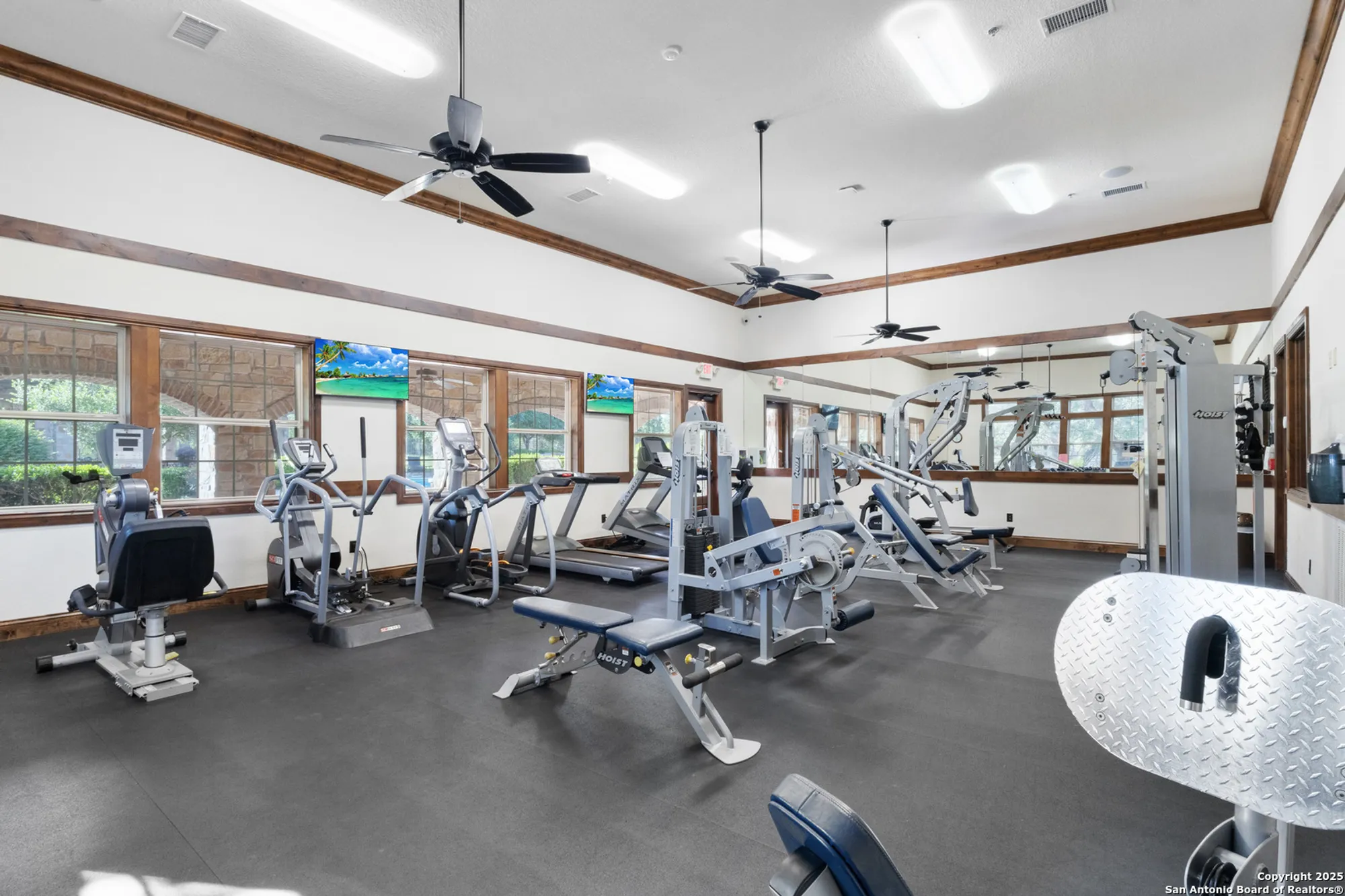 Property Slideshow image 6 of 32 | 22932 estacado, San Antonio, TX, 78261