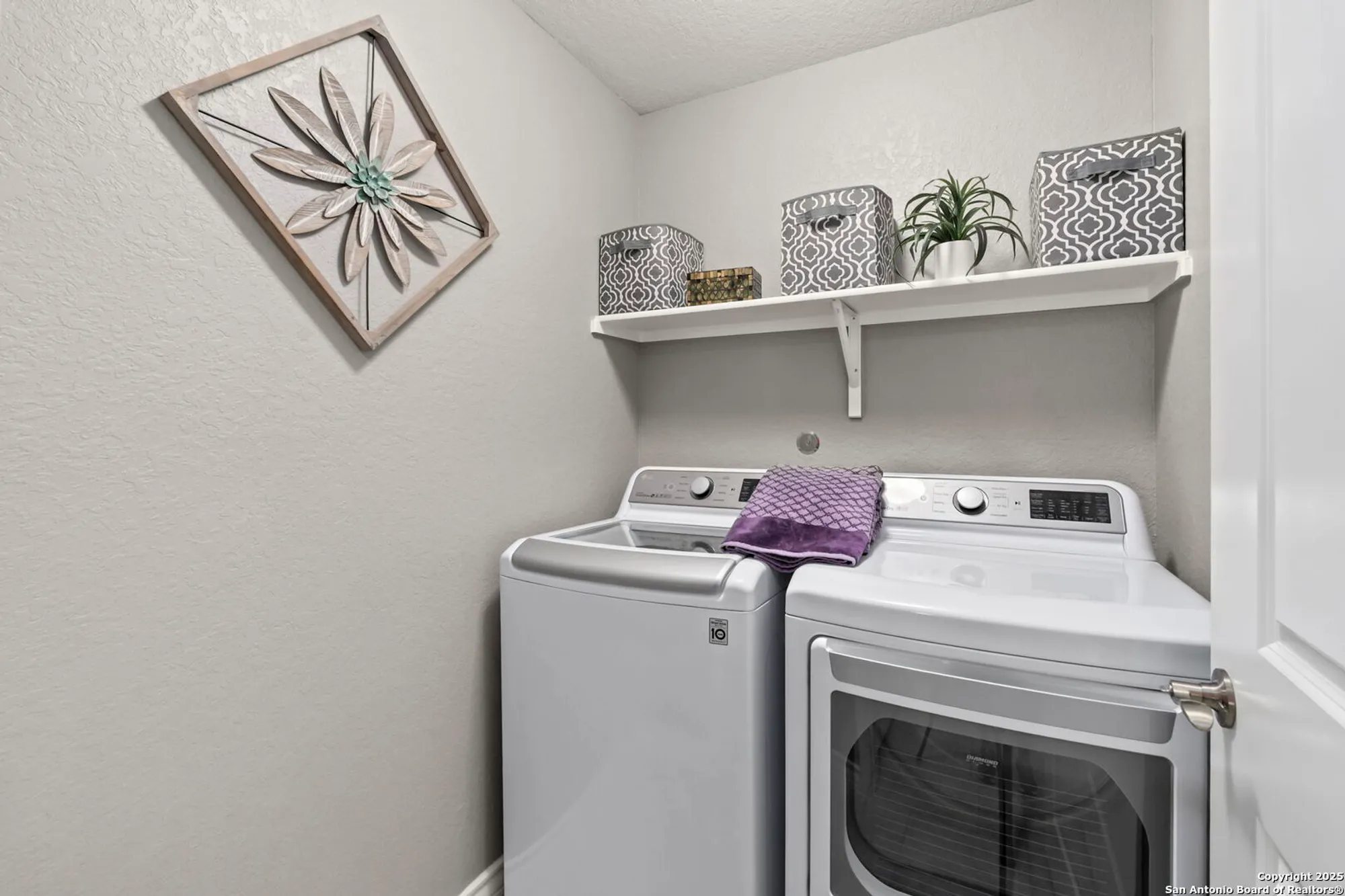 Property Slideshow image 26 of 36 | 12825 norfolk bay, San Antonio, TX, 78253