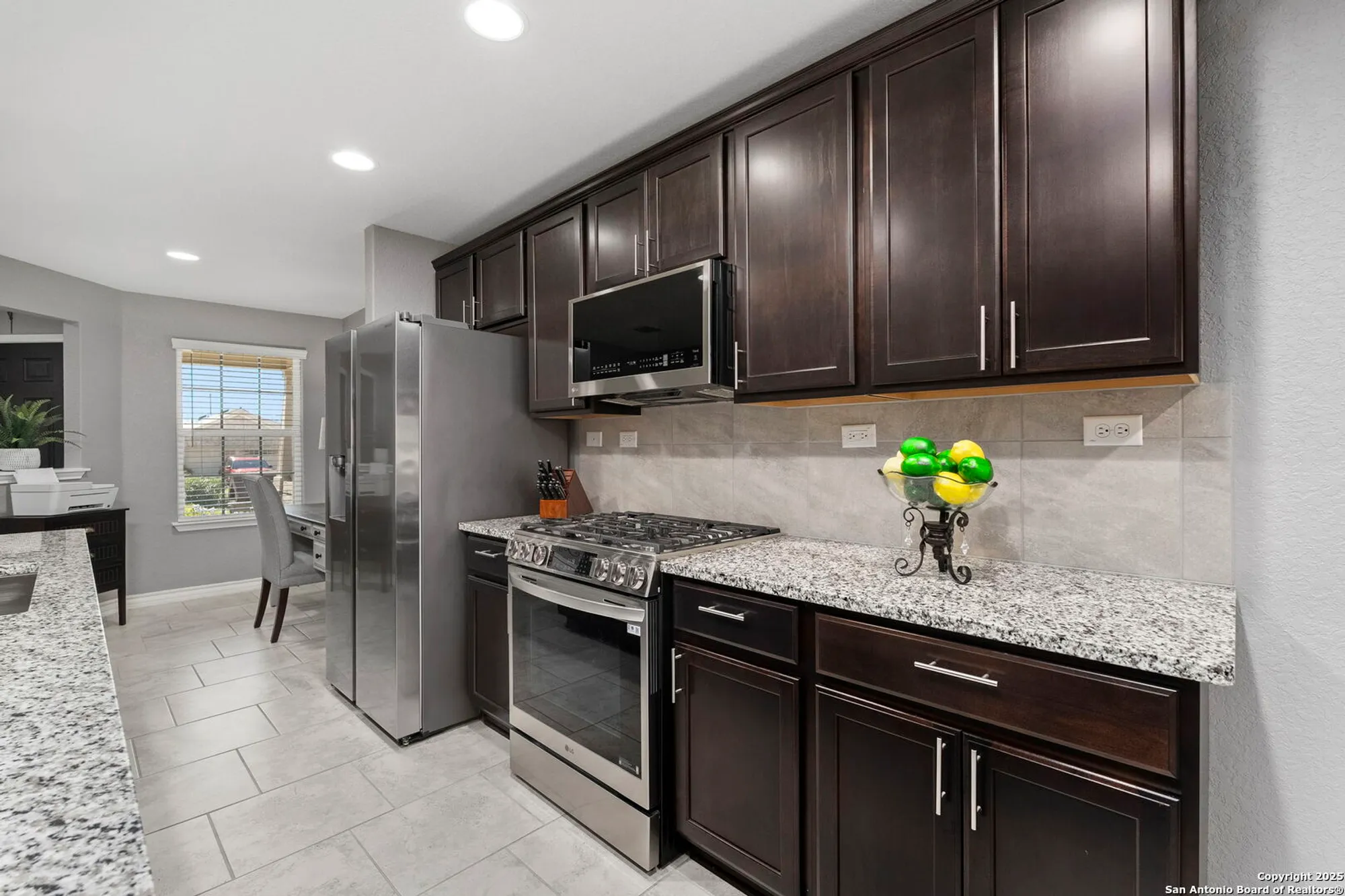 Property Slideshow image 18 of 36 | 12825 norfolk bay, San Antonio, TX, 78253