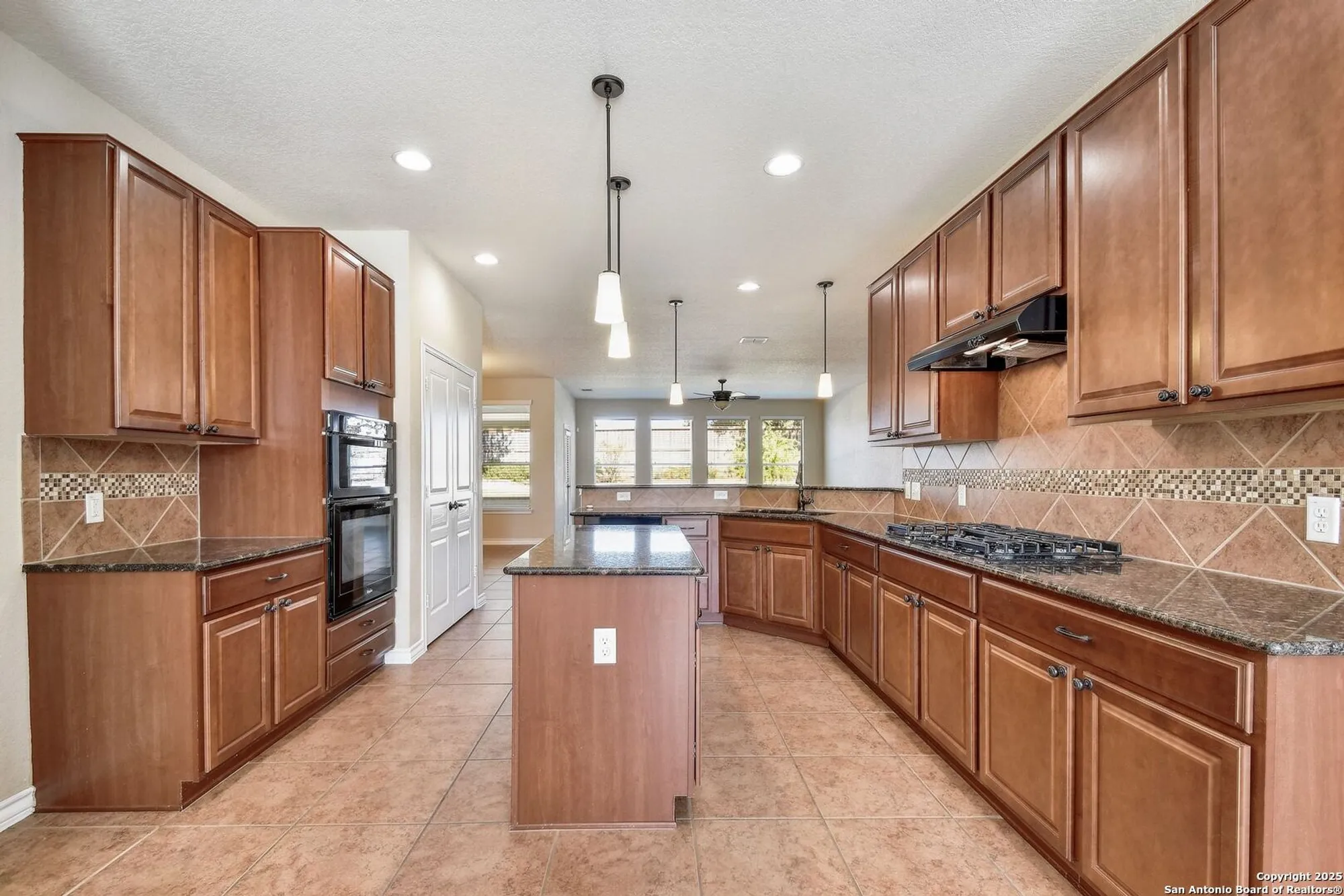 Property Slideshow image 10 of 31 | 4307 post cedar, San Antonio, TX, 78253