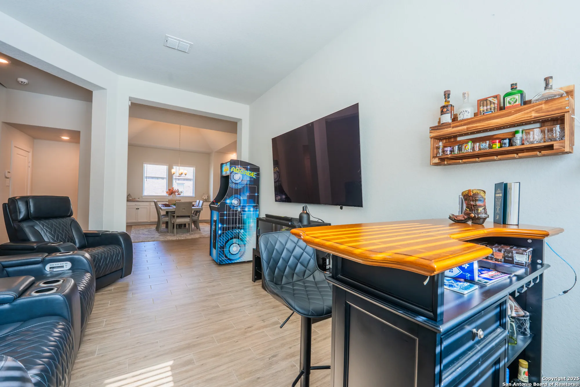 Property Slideshow image 14 of 41 | 22842 rio salado, San Antonio, TX, 78261