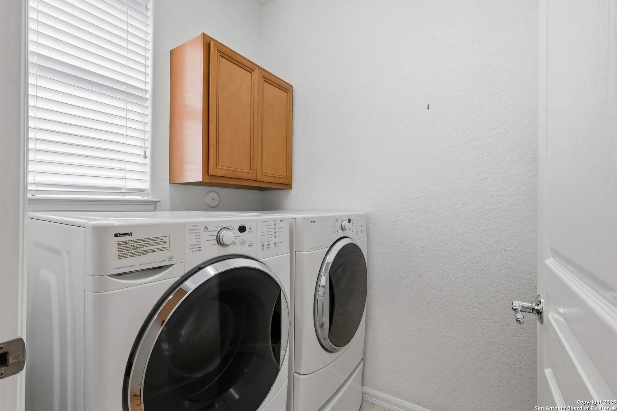 Property Slideshow image 17 of 44 | 4550 jarrell, San Antonio, TX, 78253