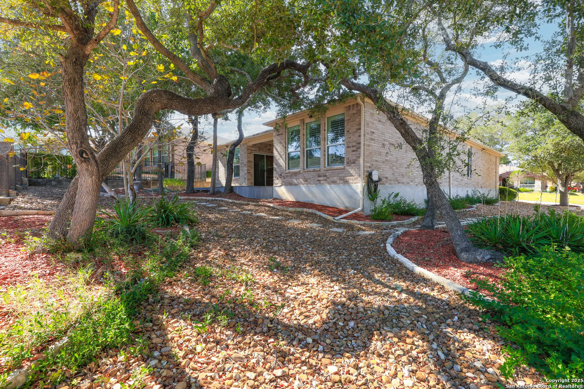 Property Slideshow image 32 of 44 | 4550 jarrell, San Antonio, TX, 78253