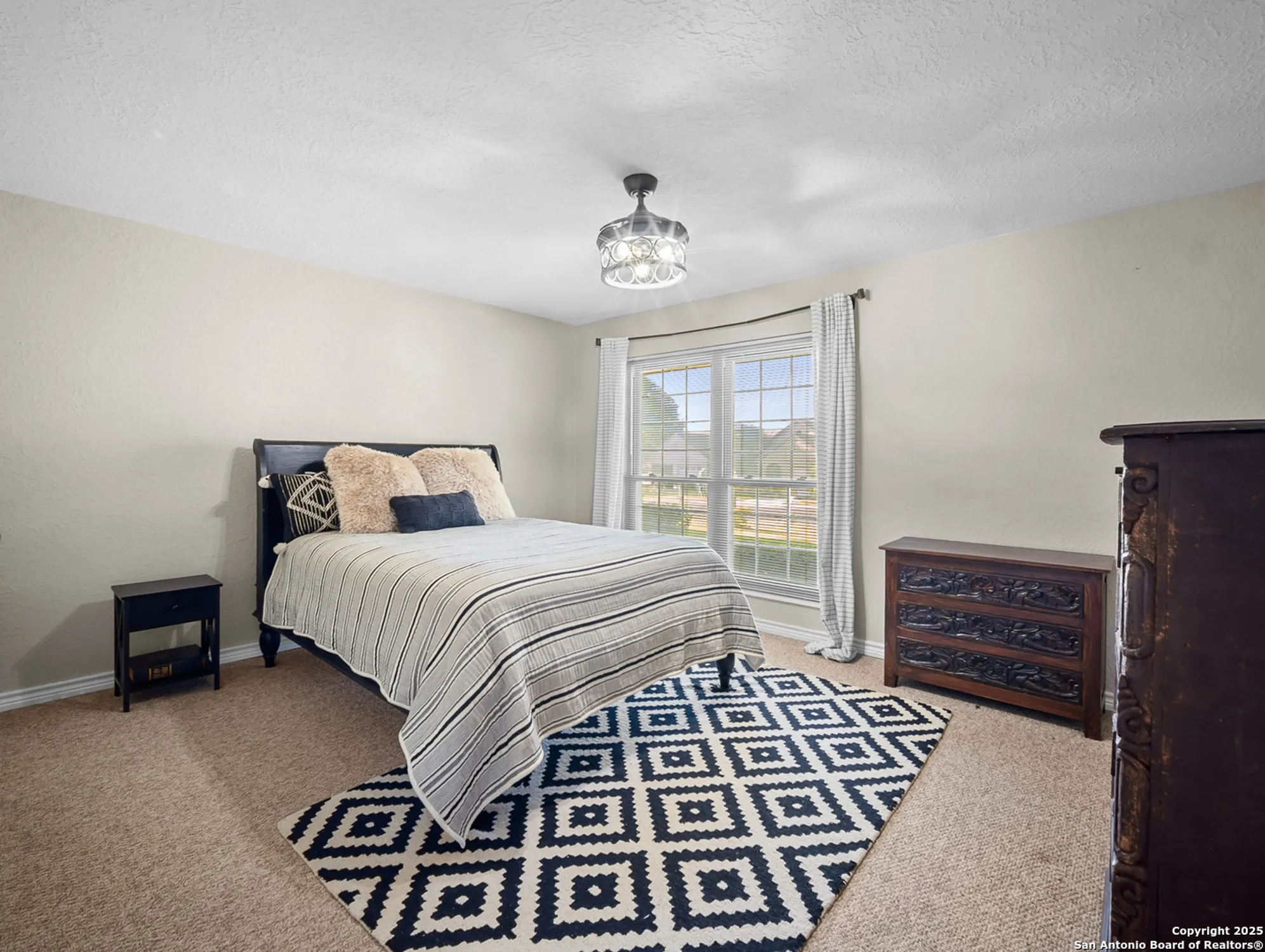 Property Slideshow image 17 of 33 | 3620 chestnut ct, Schertz, TX, 78108