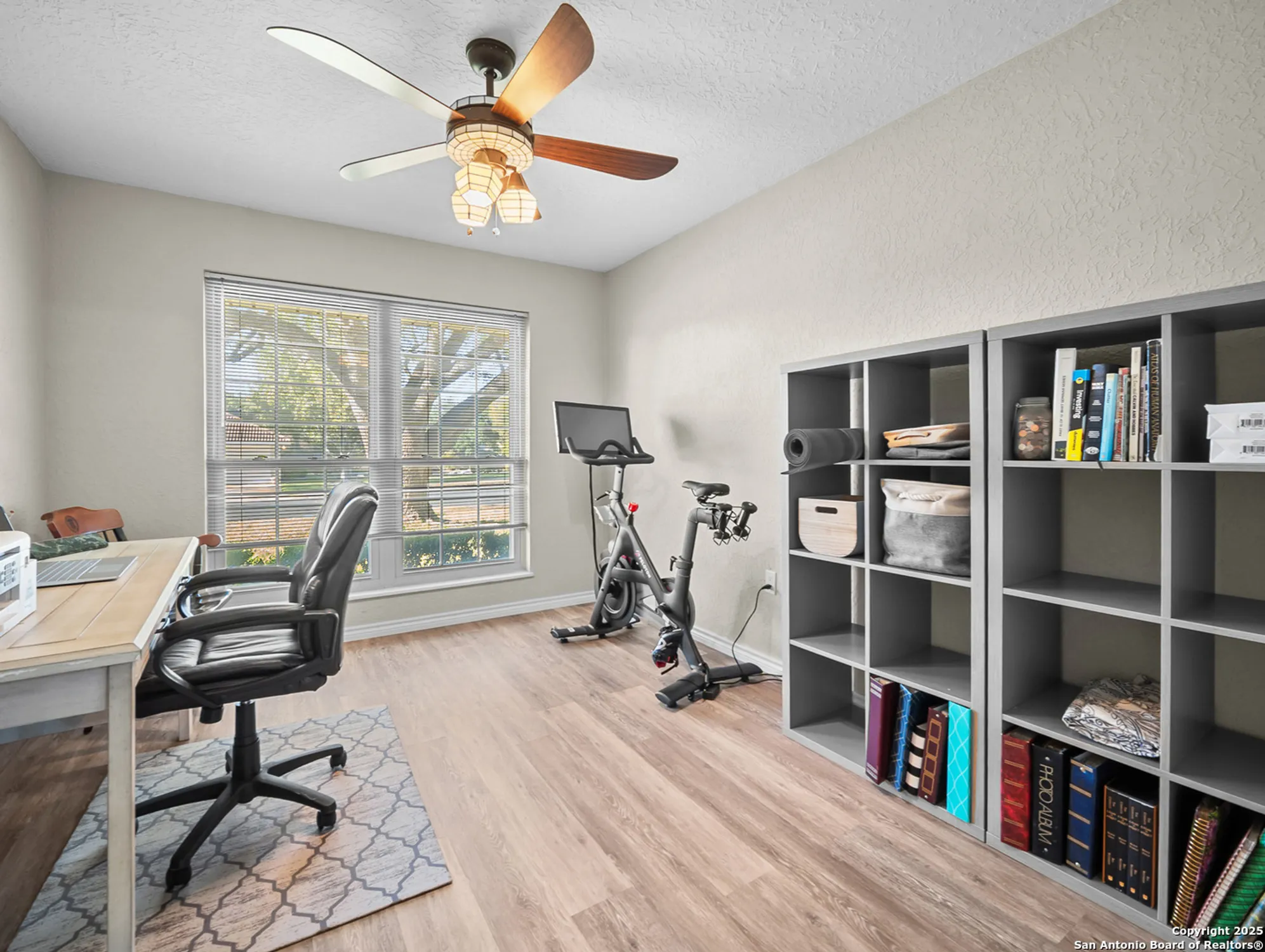 Property Slideshow image 15 of 33 | 3620 chestnut ct, Schertz, TX, 78108